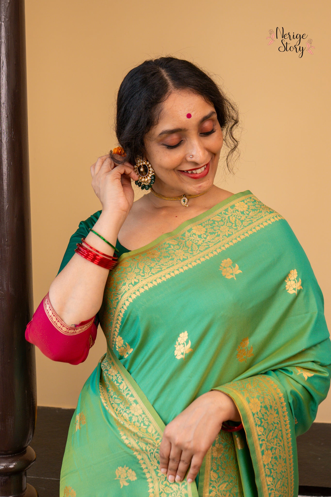 MINAKSHI (मीनाक्षी)