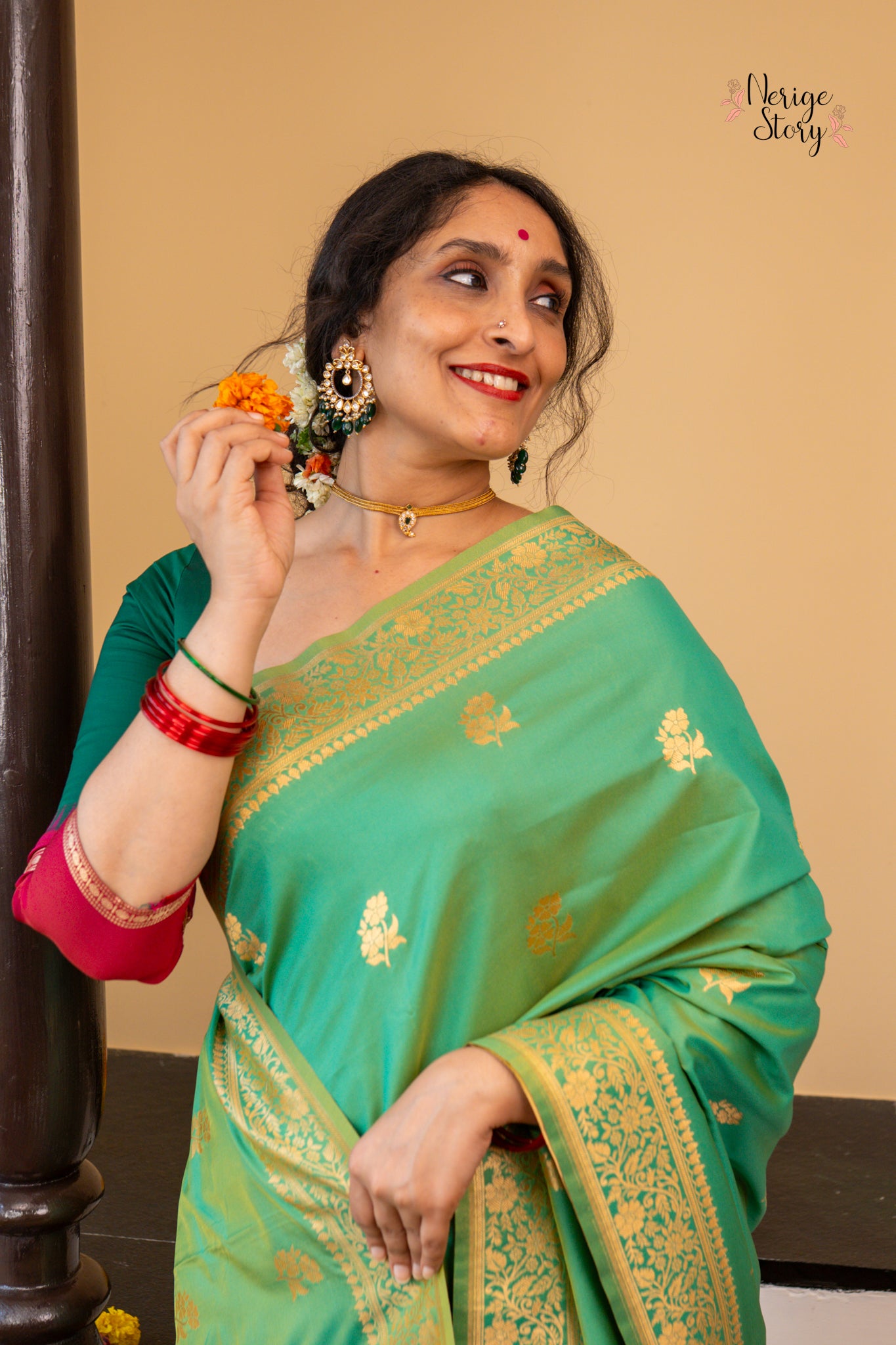 MINAKSHI (मीनाक्षी)