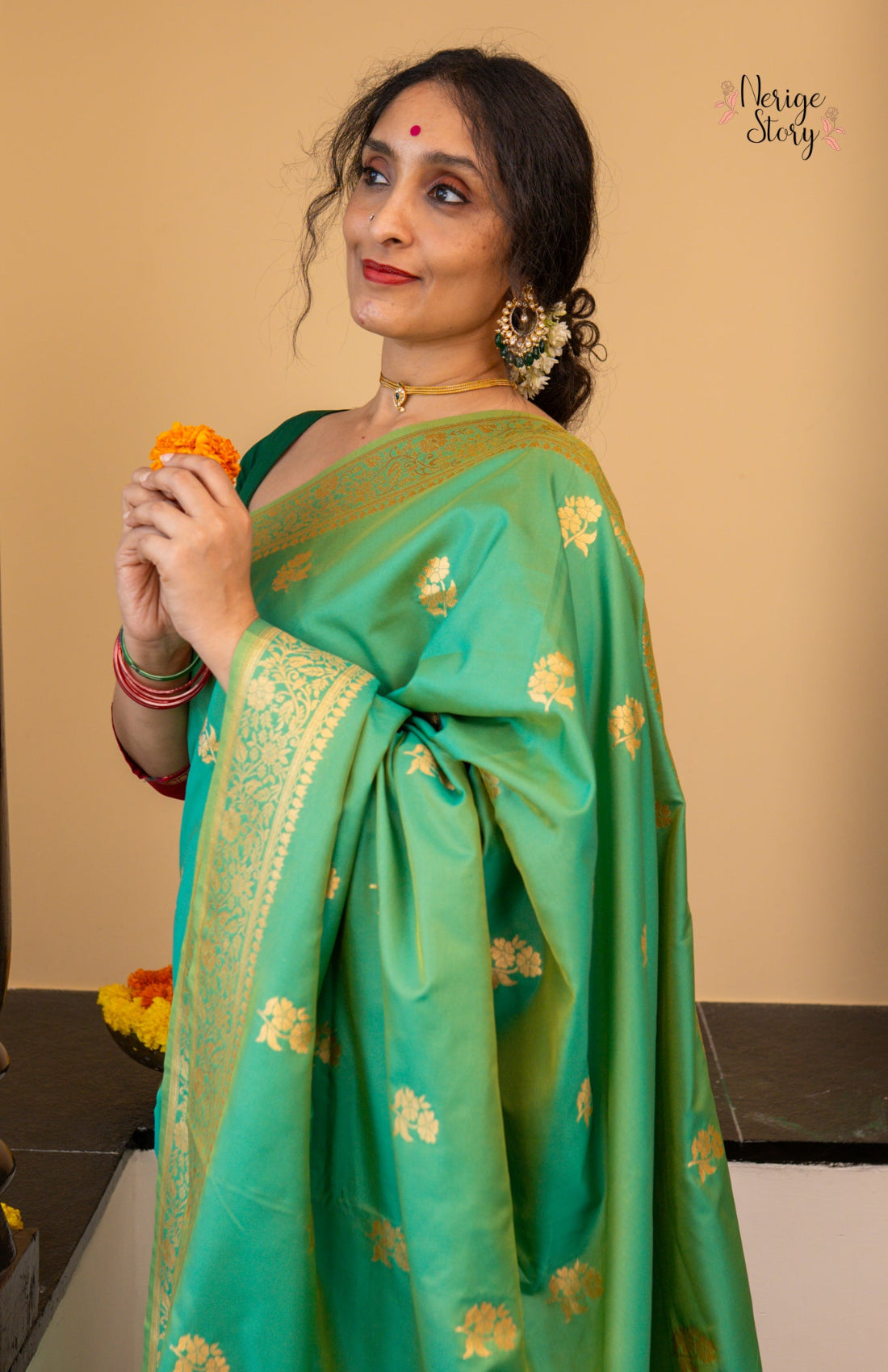 MINAKSHI (मीनाक्षी)