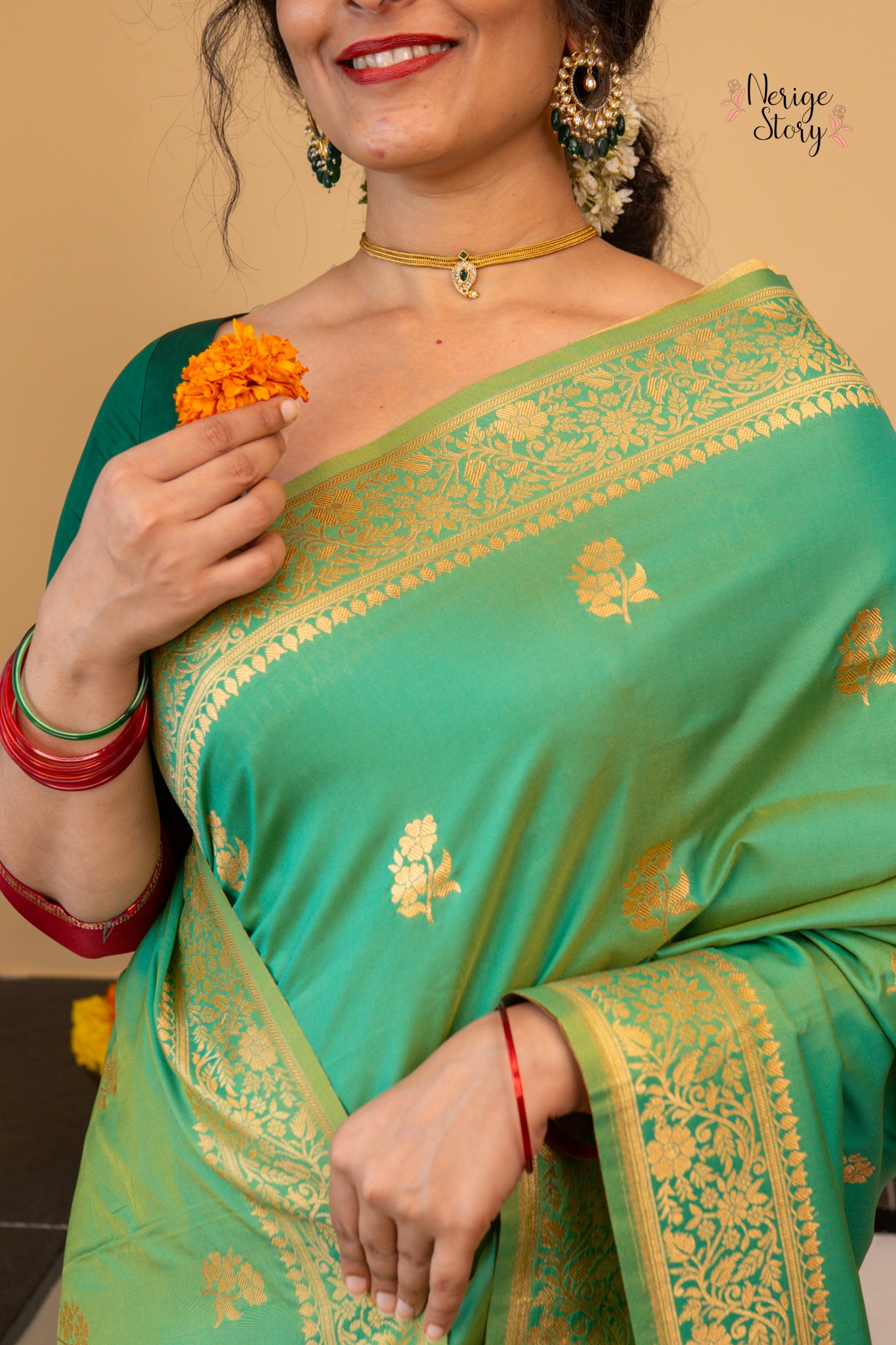 MINAKSHI (मीनाक्षी)