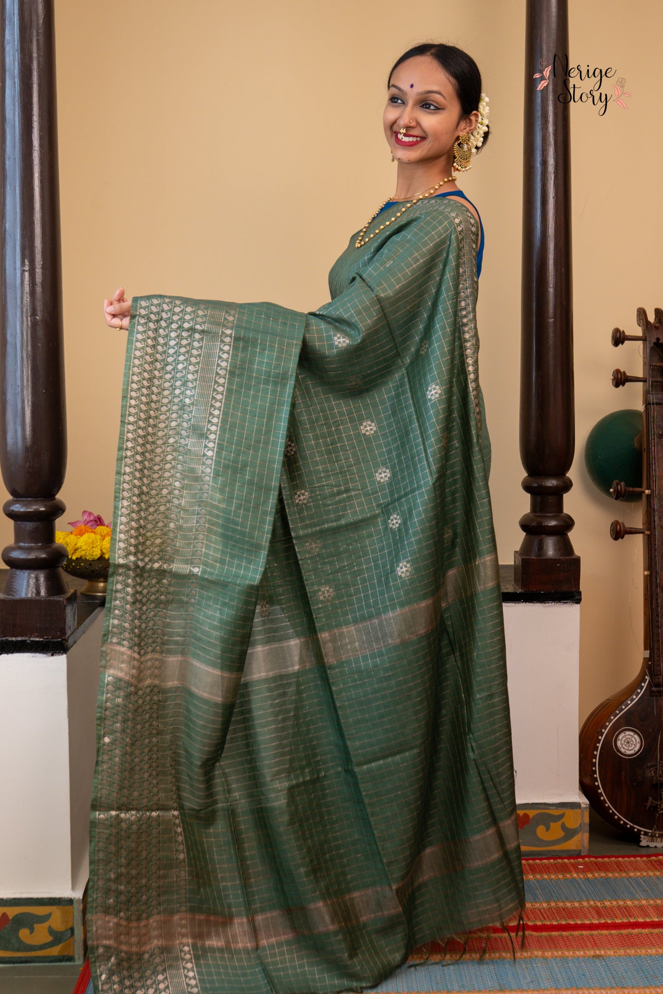 KAMALIKA (कमलिका)