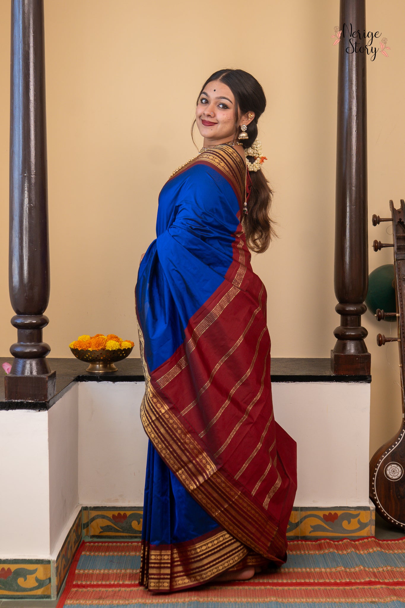 AHALYASHREE (ಅಹಲ್ಯಶ್ರೀ)