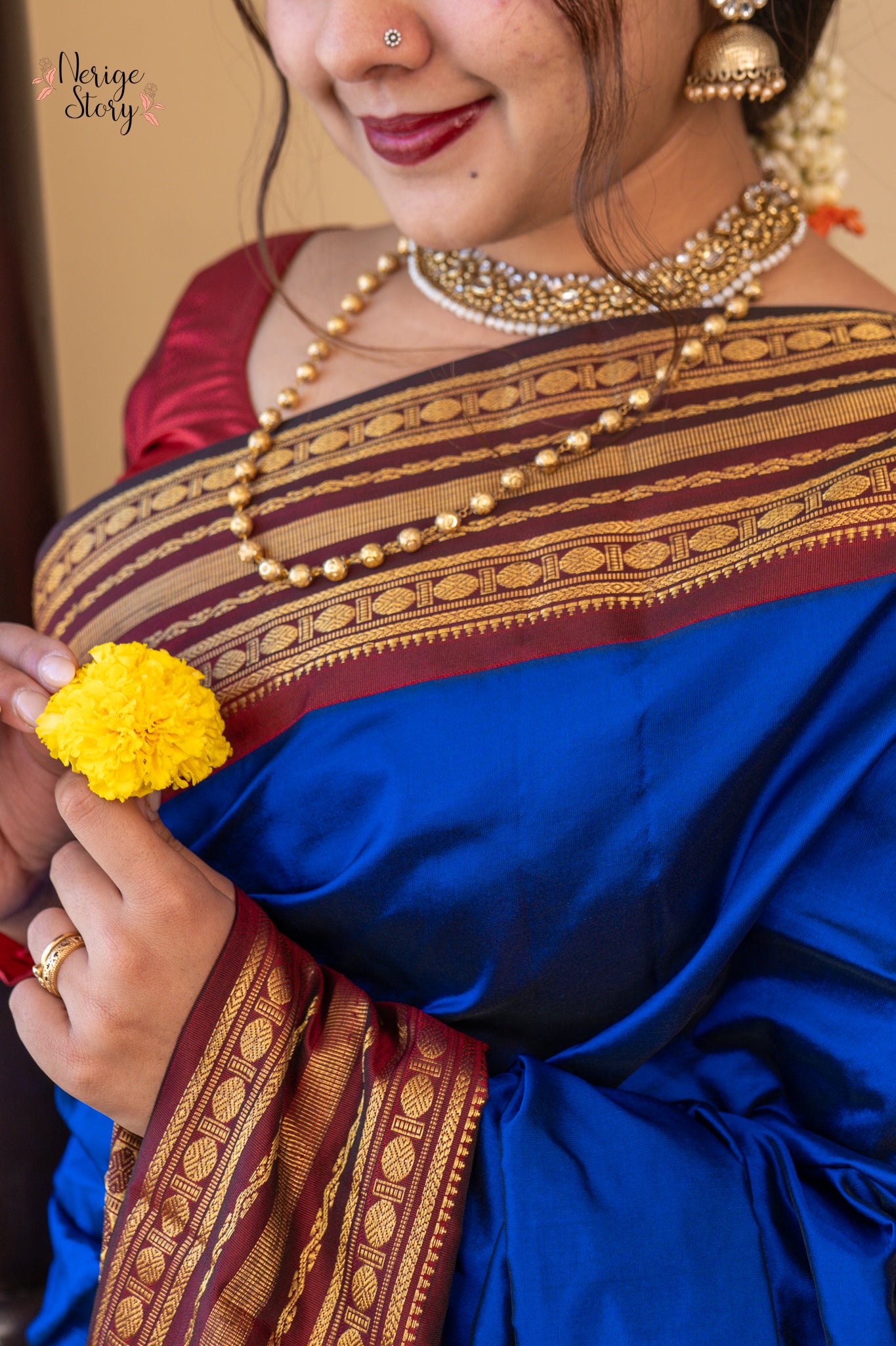 AHALYASHREE (ಅಹಲ್ಯಶ್ರೀ)