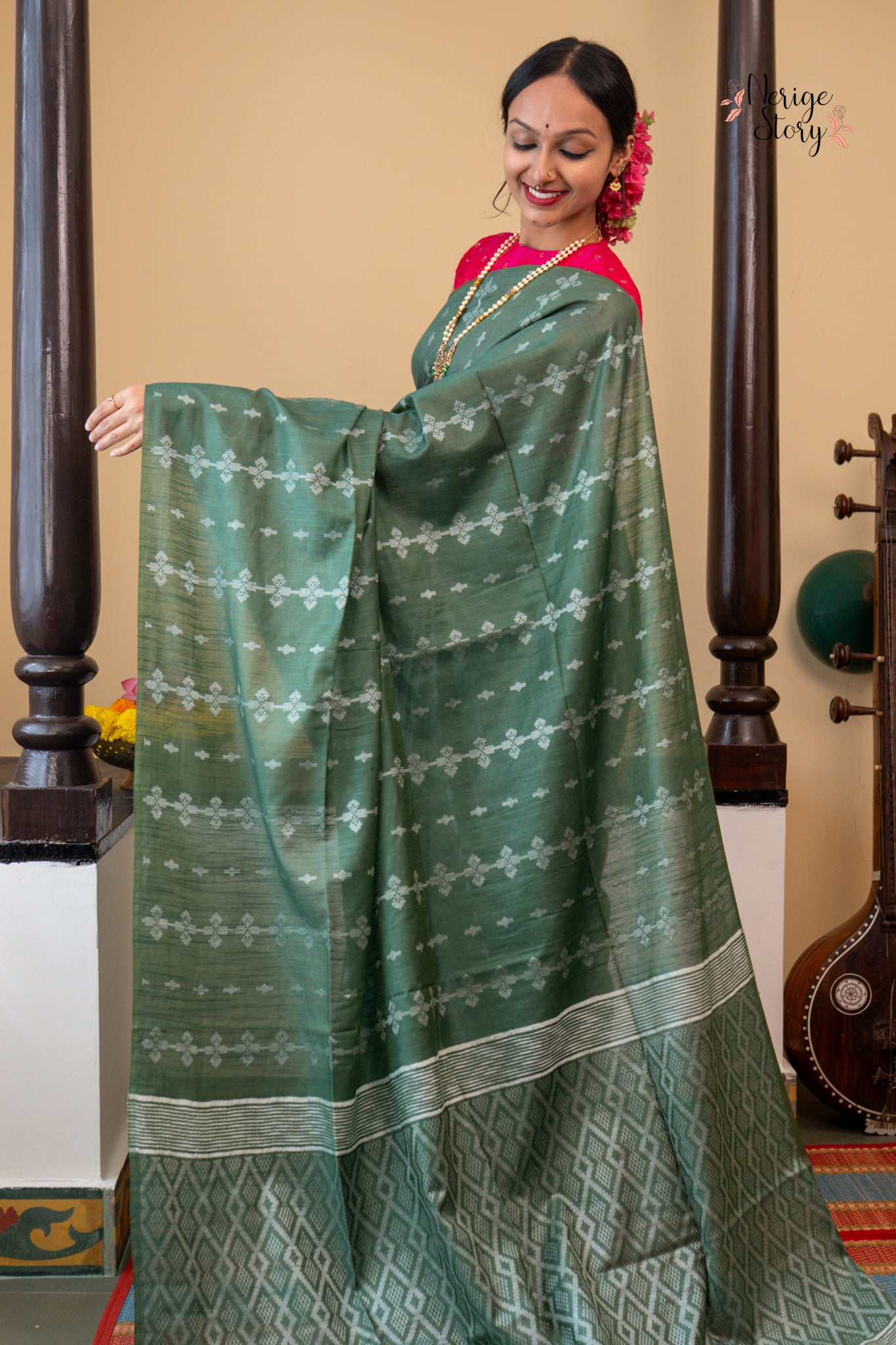 DEBINA (देबीना)