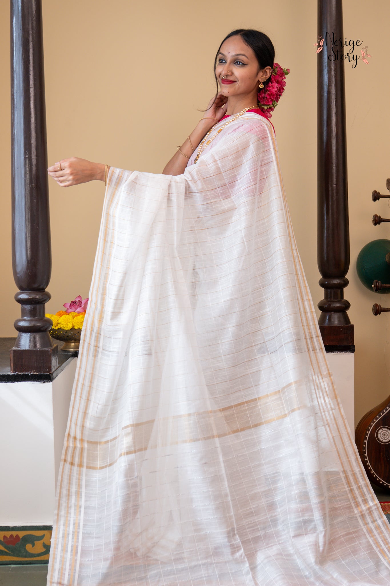 DIPALI (दीपाली)