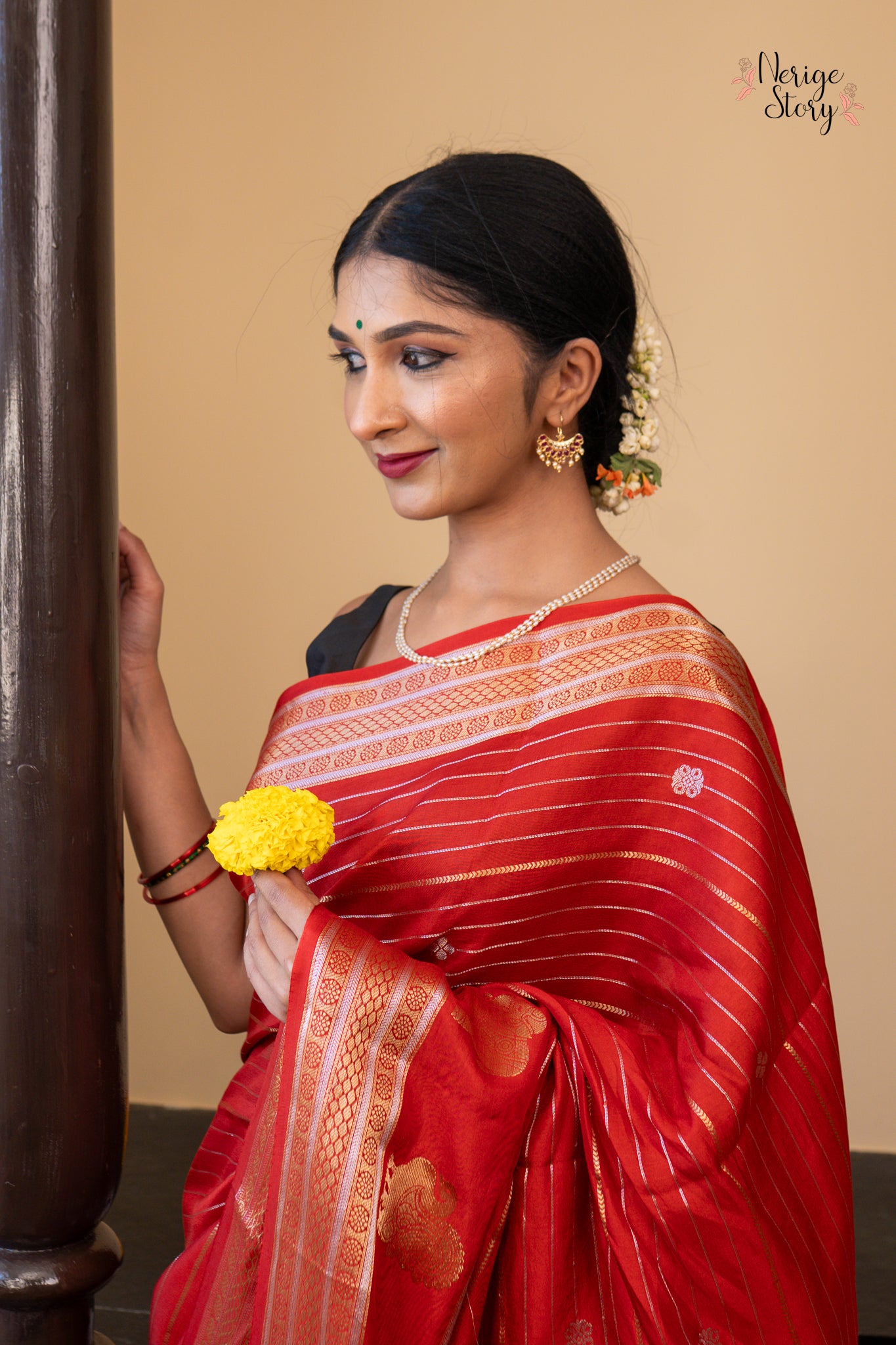 DEVANIKA (देवानिका)