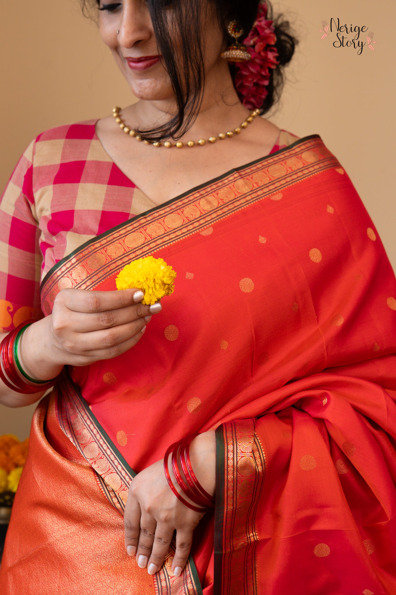 VANITHA (ವನಿತಾ)