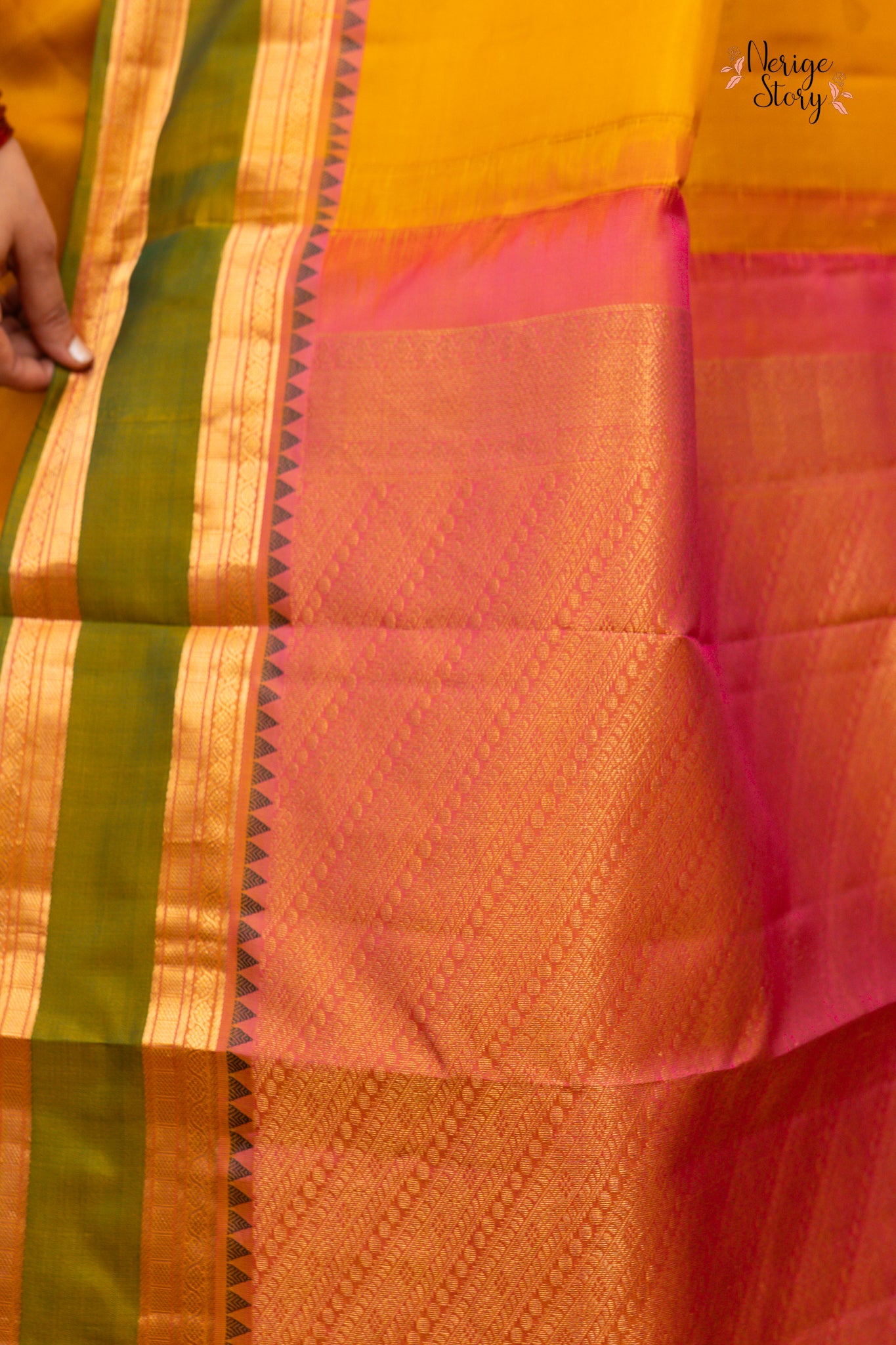 DAYITA (ದಯಿತಾ)