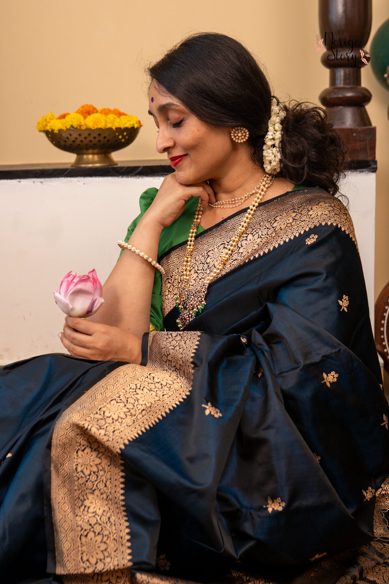 MAHIKA (माहिका)
