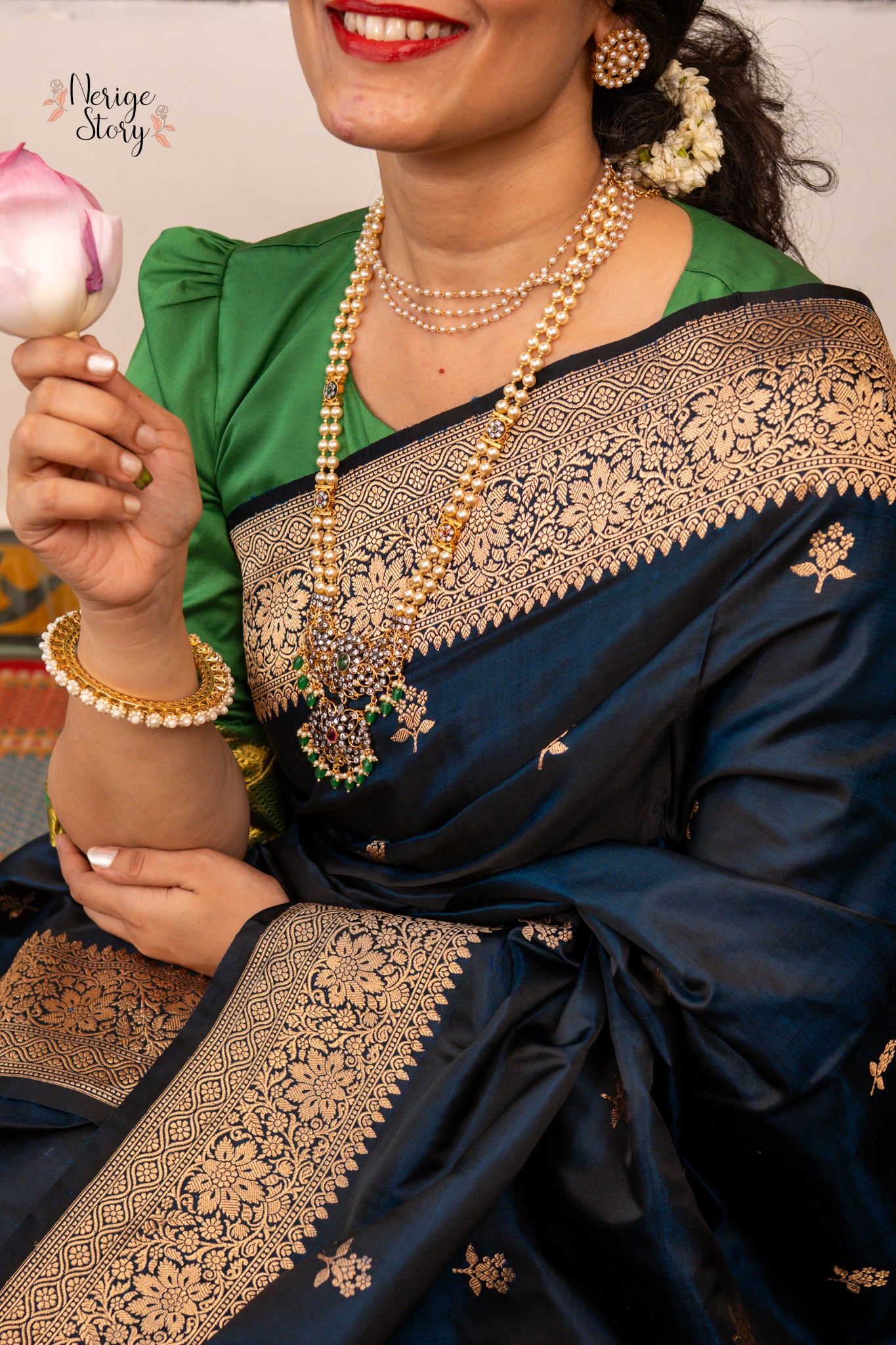 MAHIKA (माहिका)