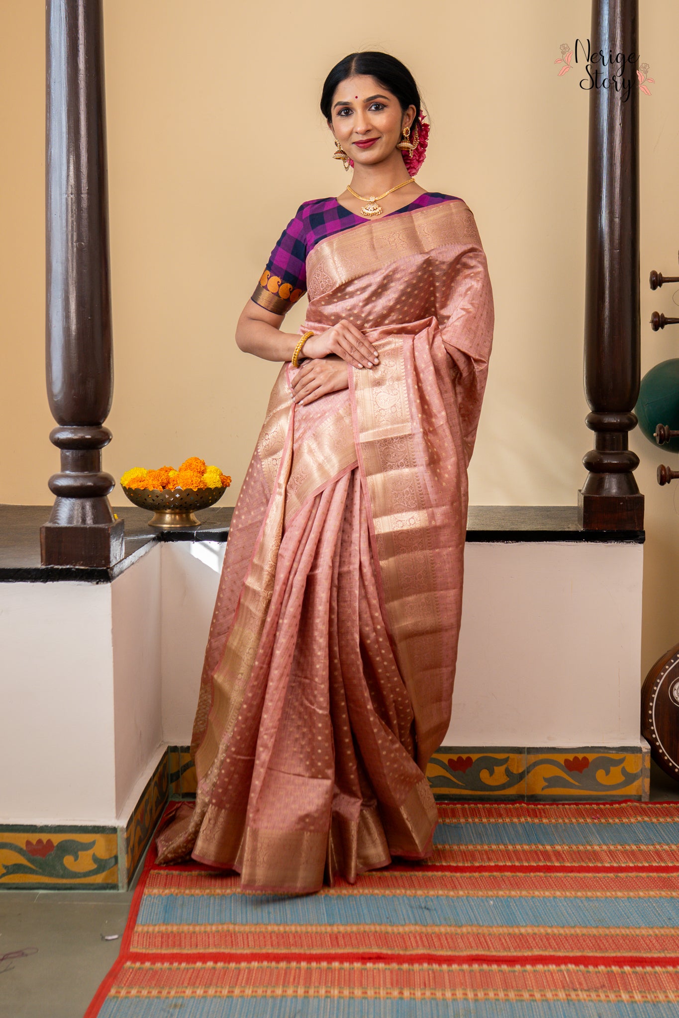 PADMAVYOMA (पद्मव्योमा)