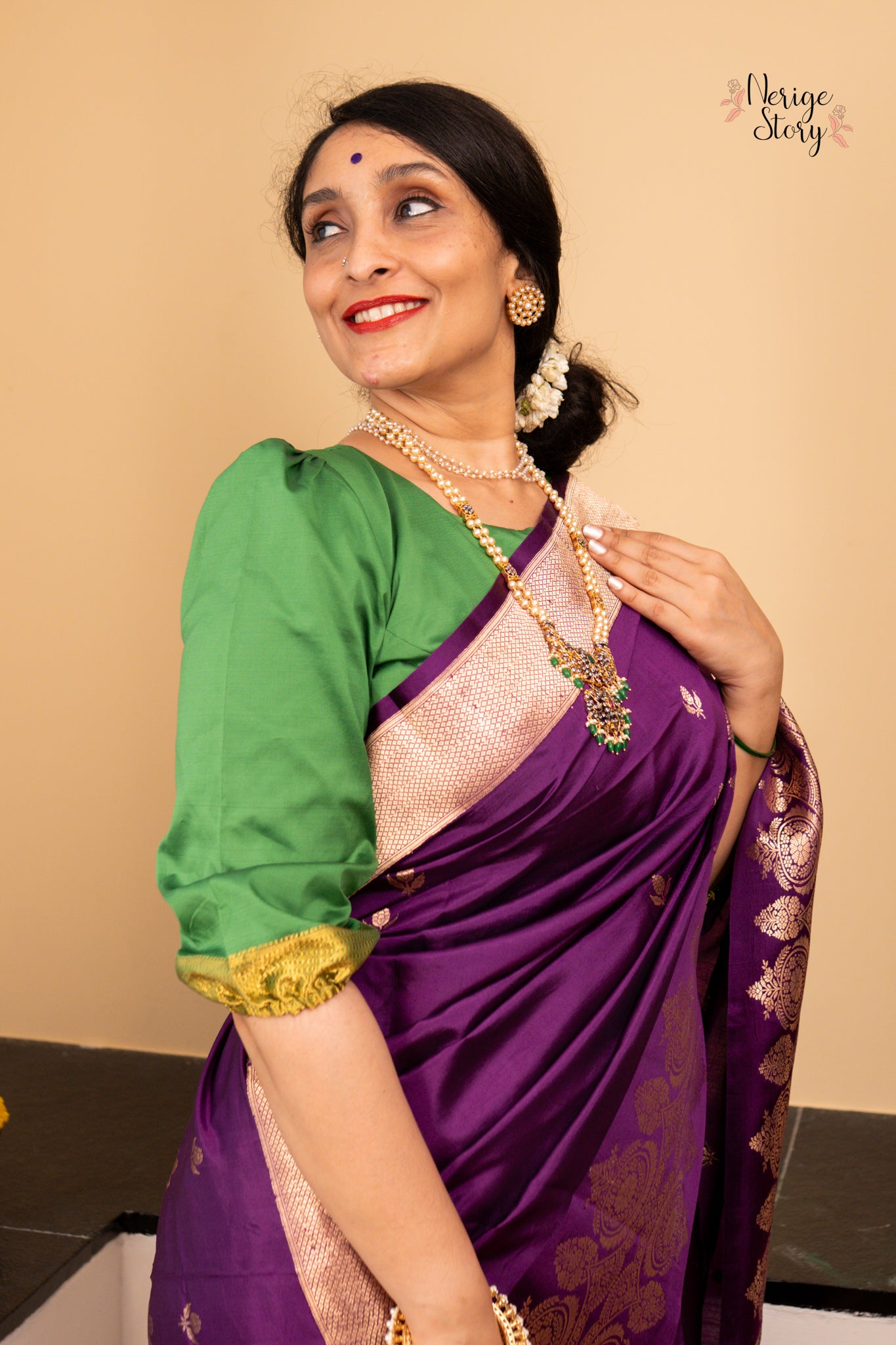 RISHIKA (ऋषिका)