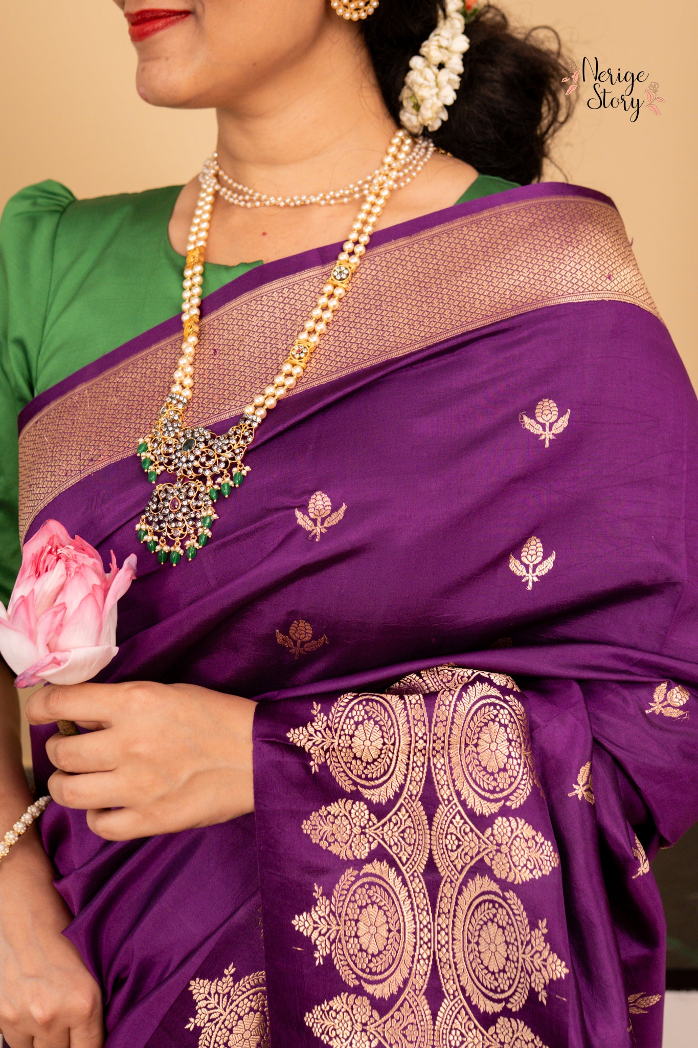 RISHIKA (ऋषिका)