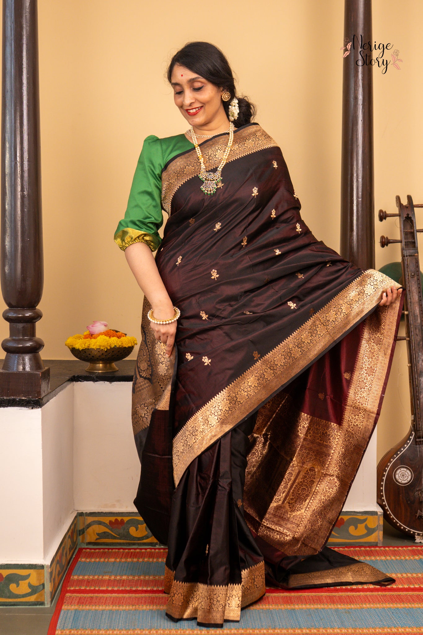 LAHIKA (लहिका)