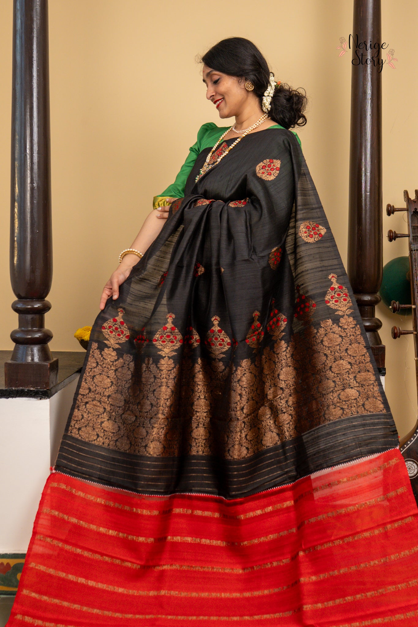 RAGHINI (रघिनी)
