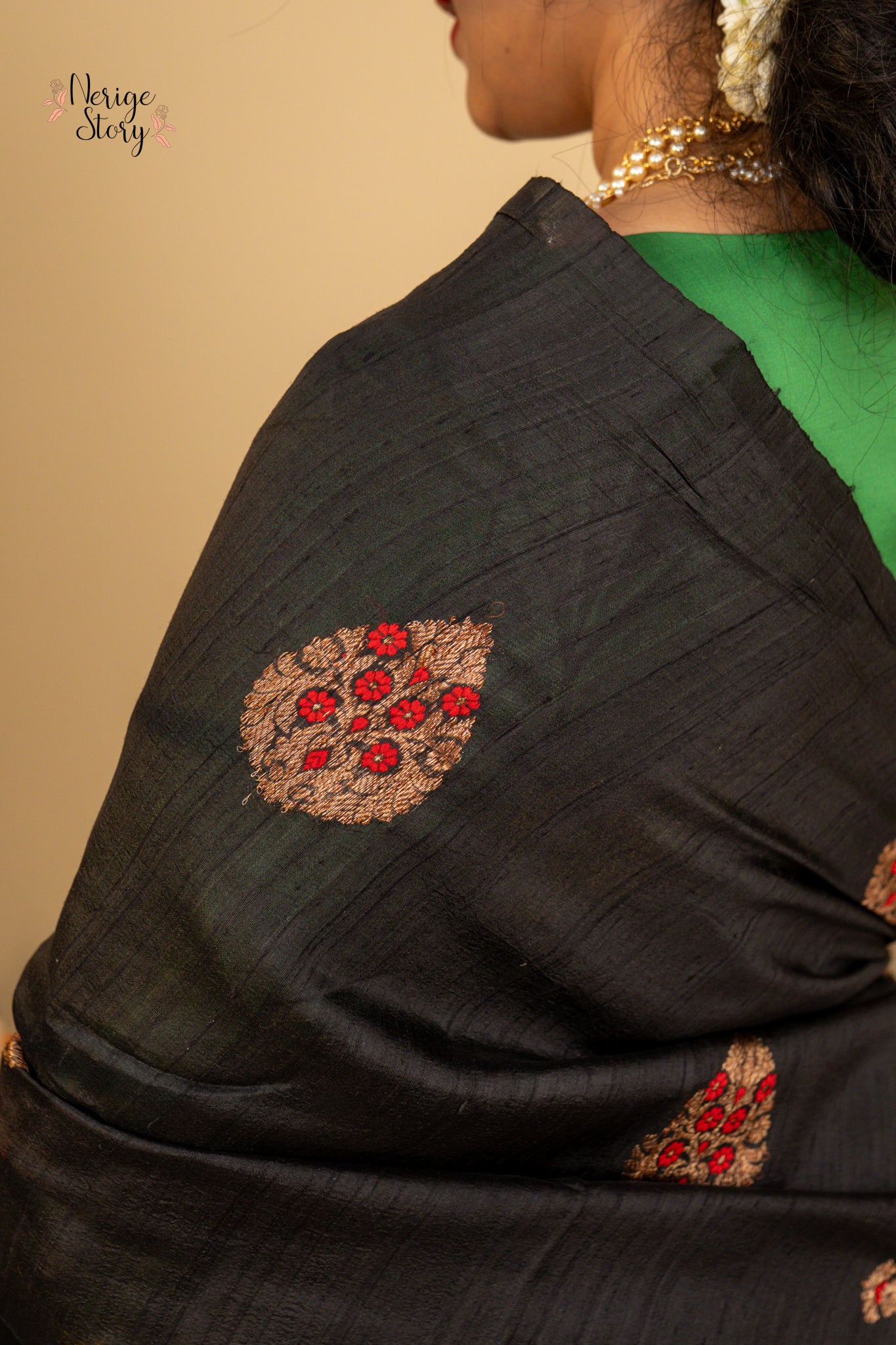 RAGHINI (रघिनी)