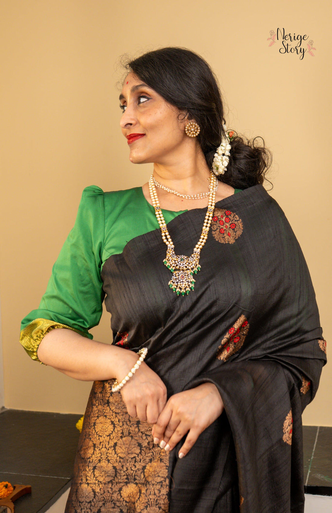 RAGHINI (रघिनी)