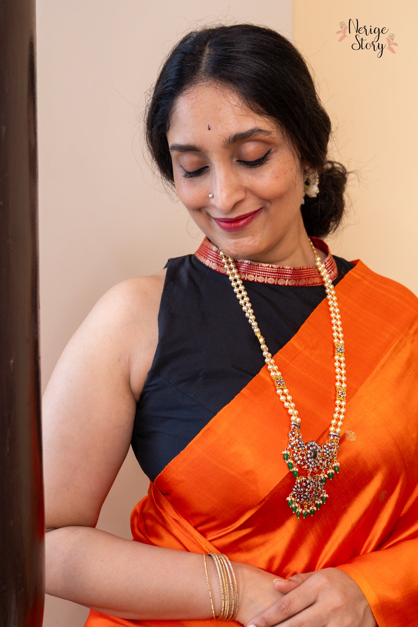 DIVYATA (दिव्यता)