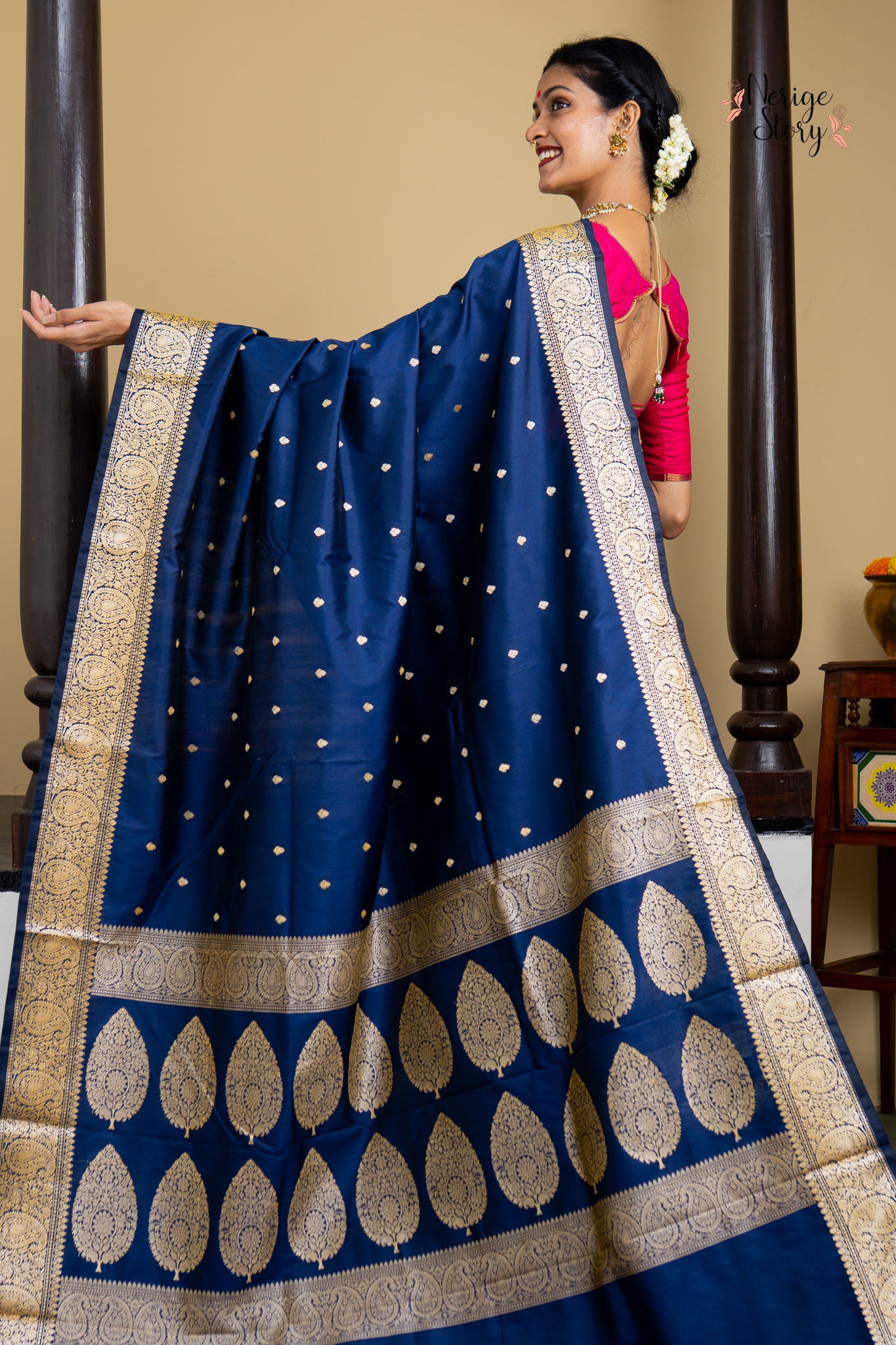 KAVINYA (काविन्या)