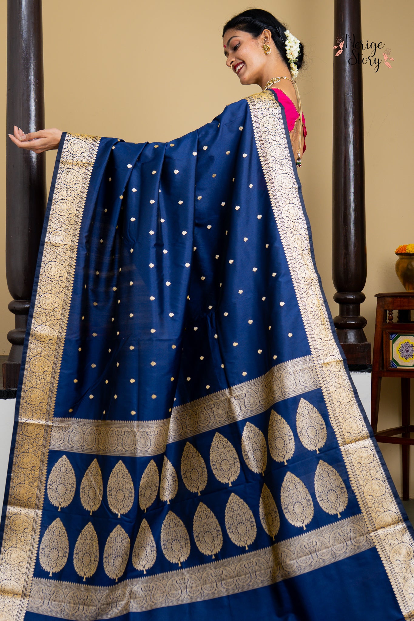 KAVINYA (काविन्या)