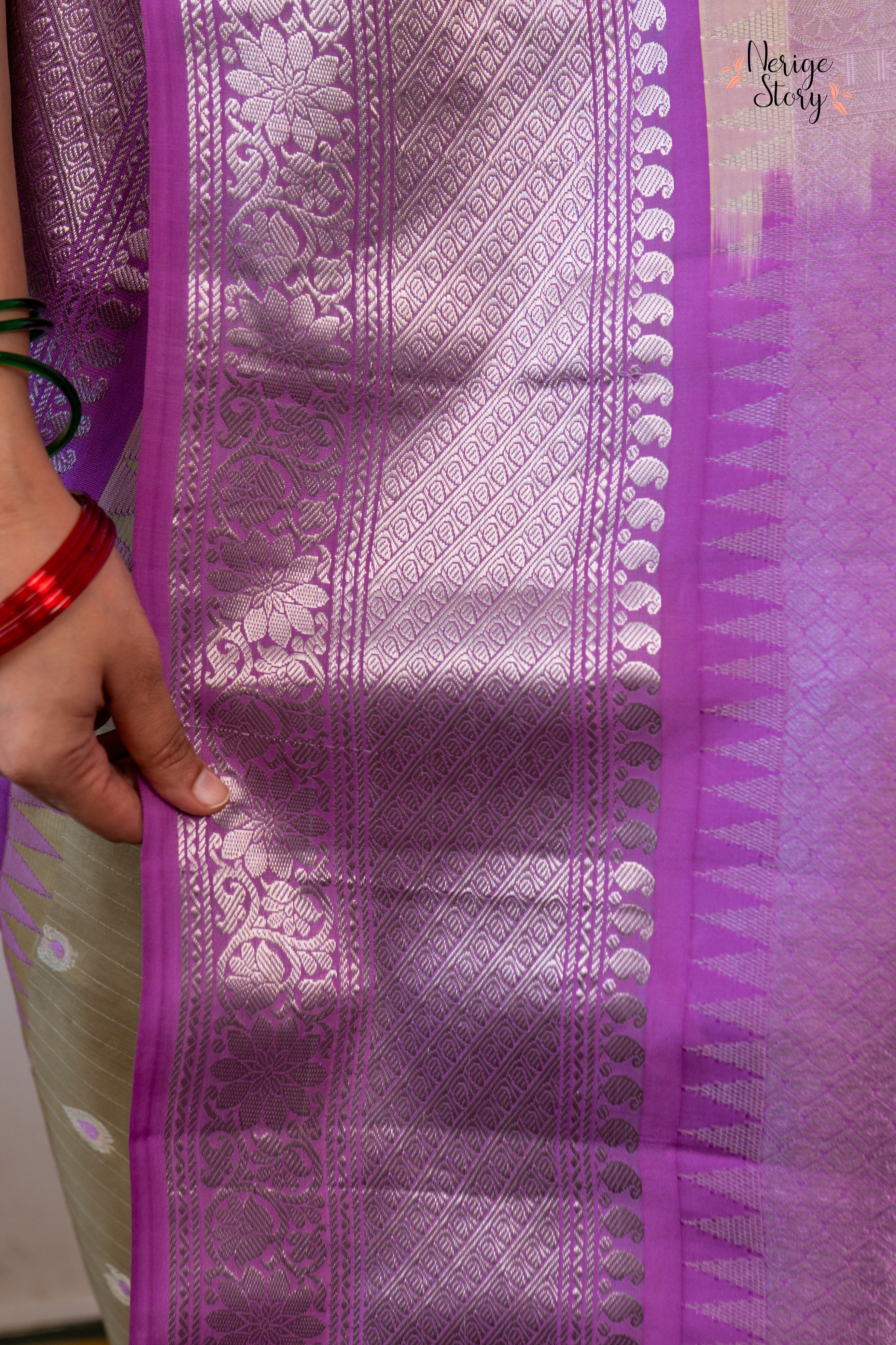 PADMA KUMARI (పద్మ కుమారి)