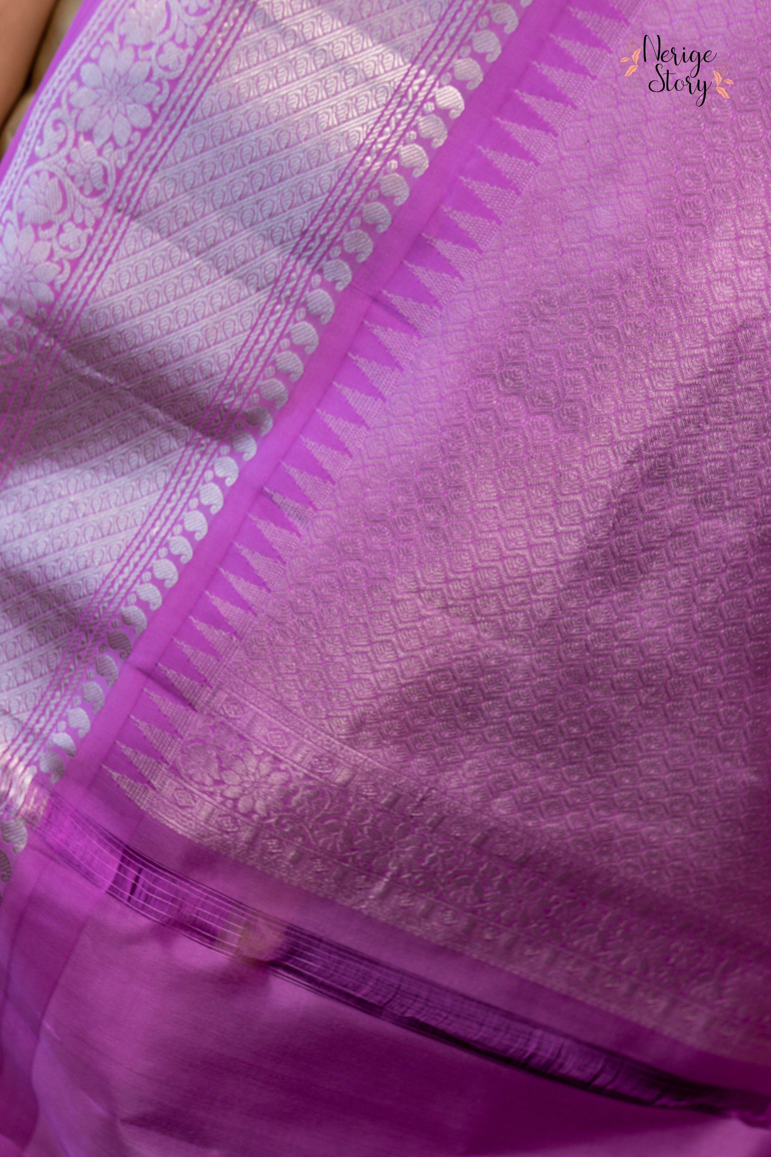 PADMA KUMARI (పద్మ కుమారి)