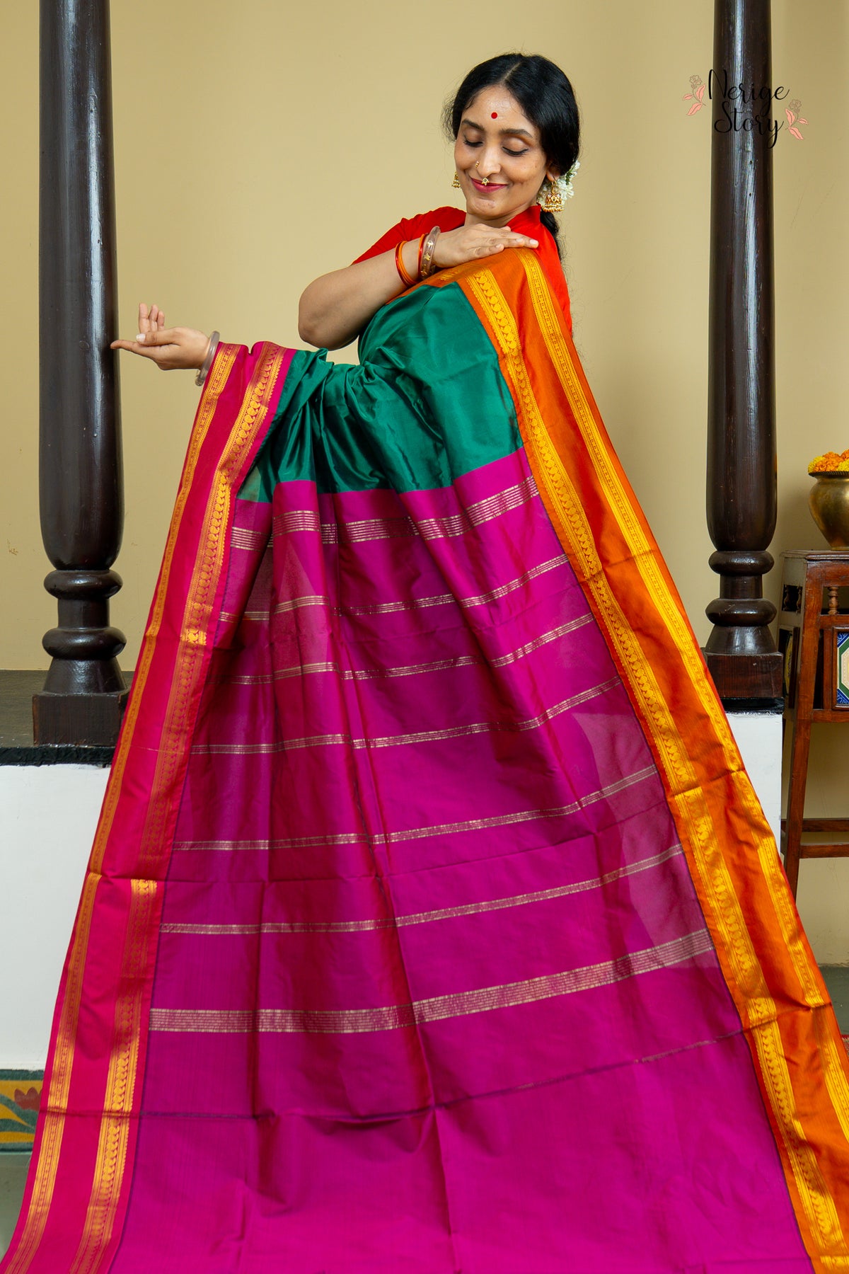 MOUNIKA (ಮೌನಿಕಾ)