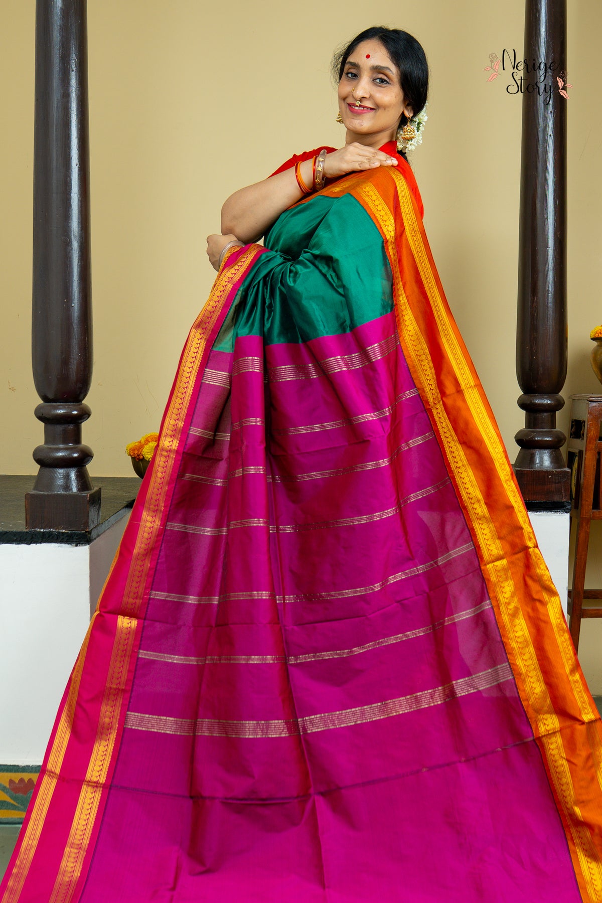 MOUNIKA (ಮೌನಿಕಾ)