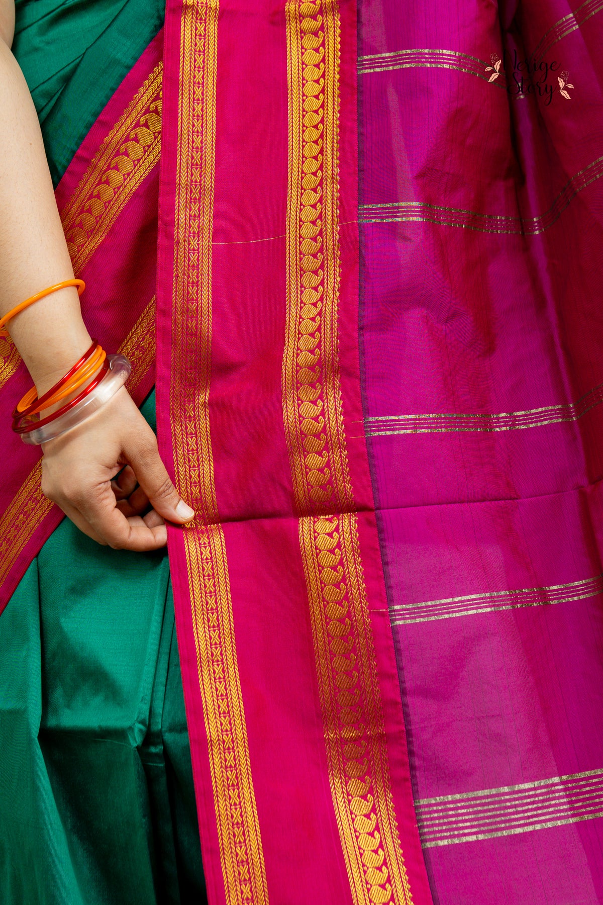 MOUNIKA (ಮೌನಿಕಾ)