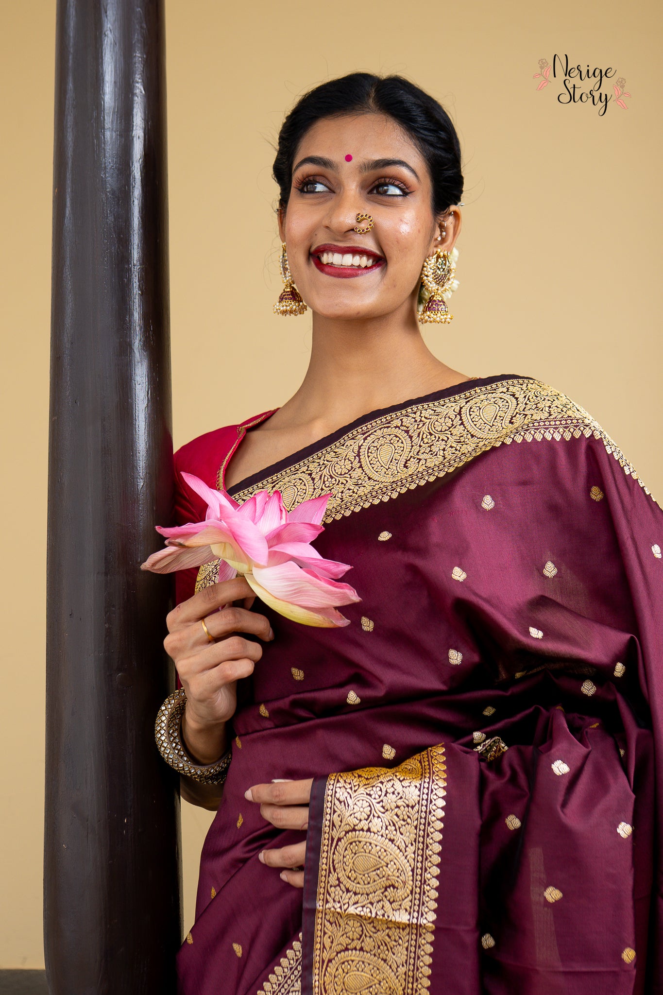 GOPIKA (गोपिका)