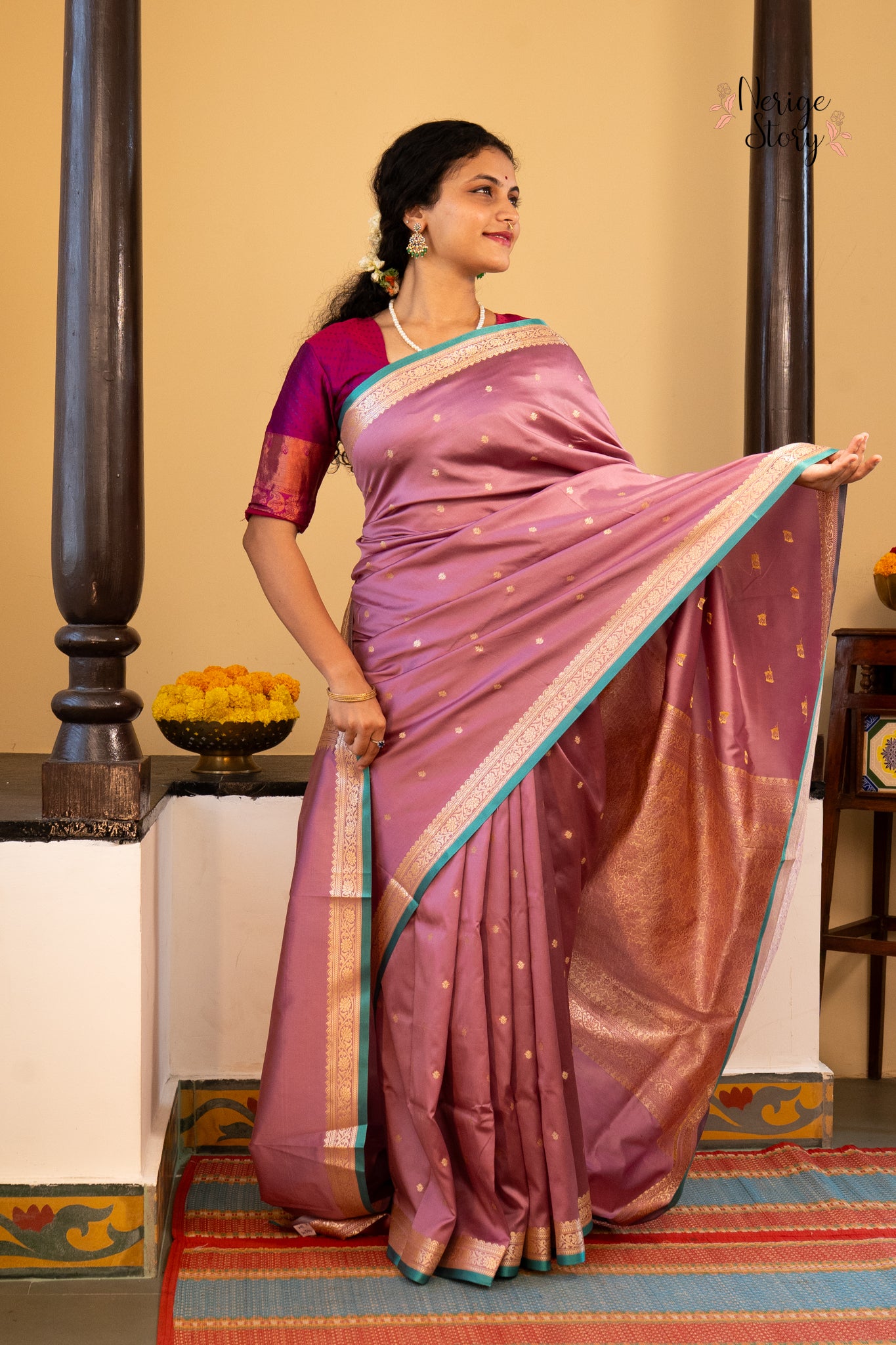 DARSHVINI (दर्श्विनी)