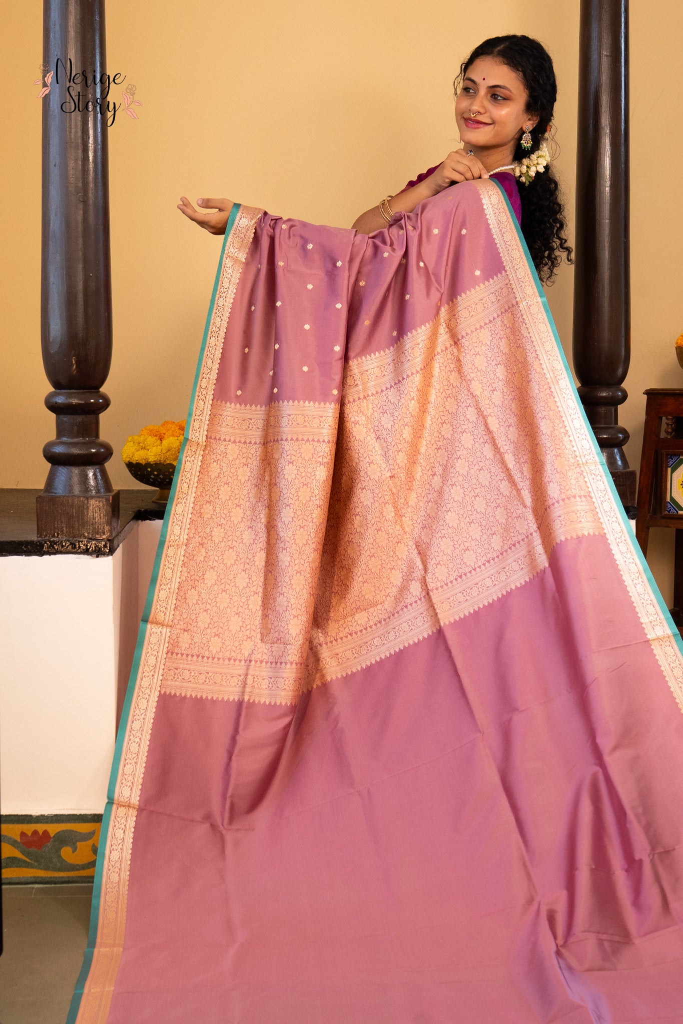DARSHVINI (दर्श्विनी)
