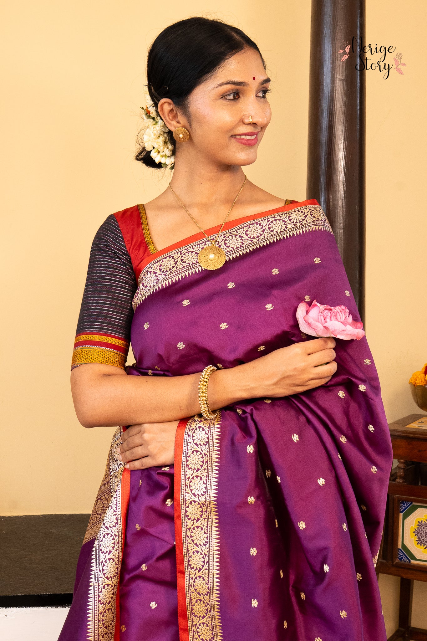 ARYAVIKA (आर्यविका)