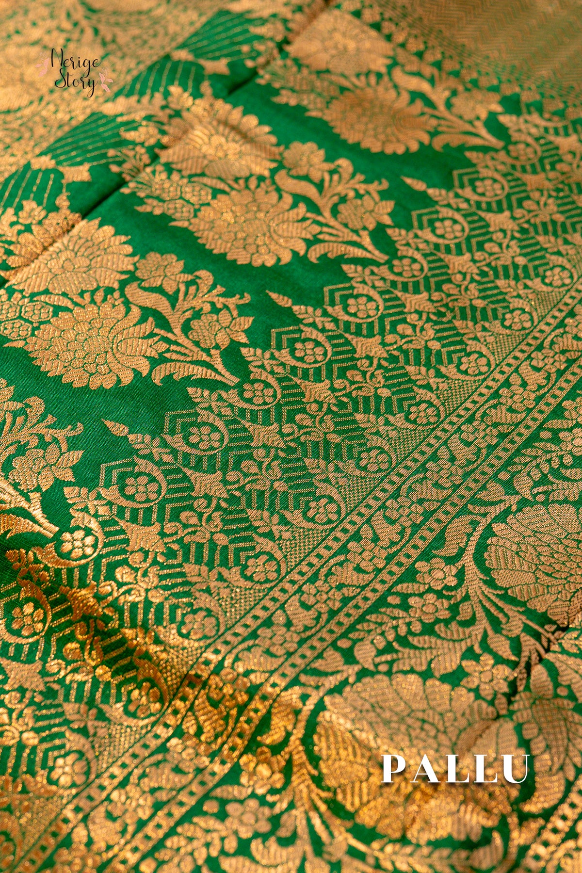 AHRUTI (आहुति)