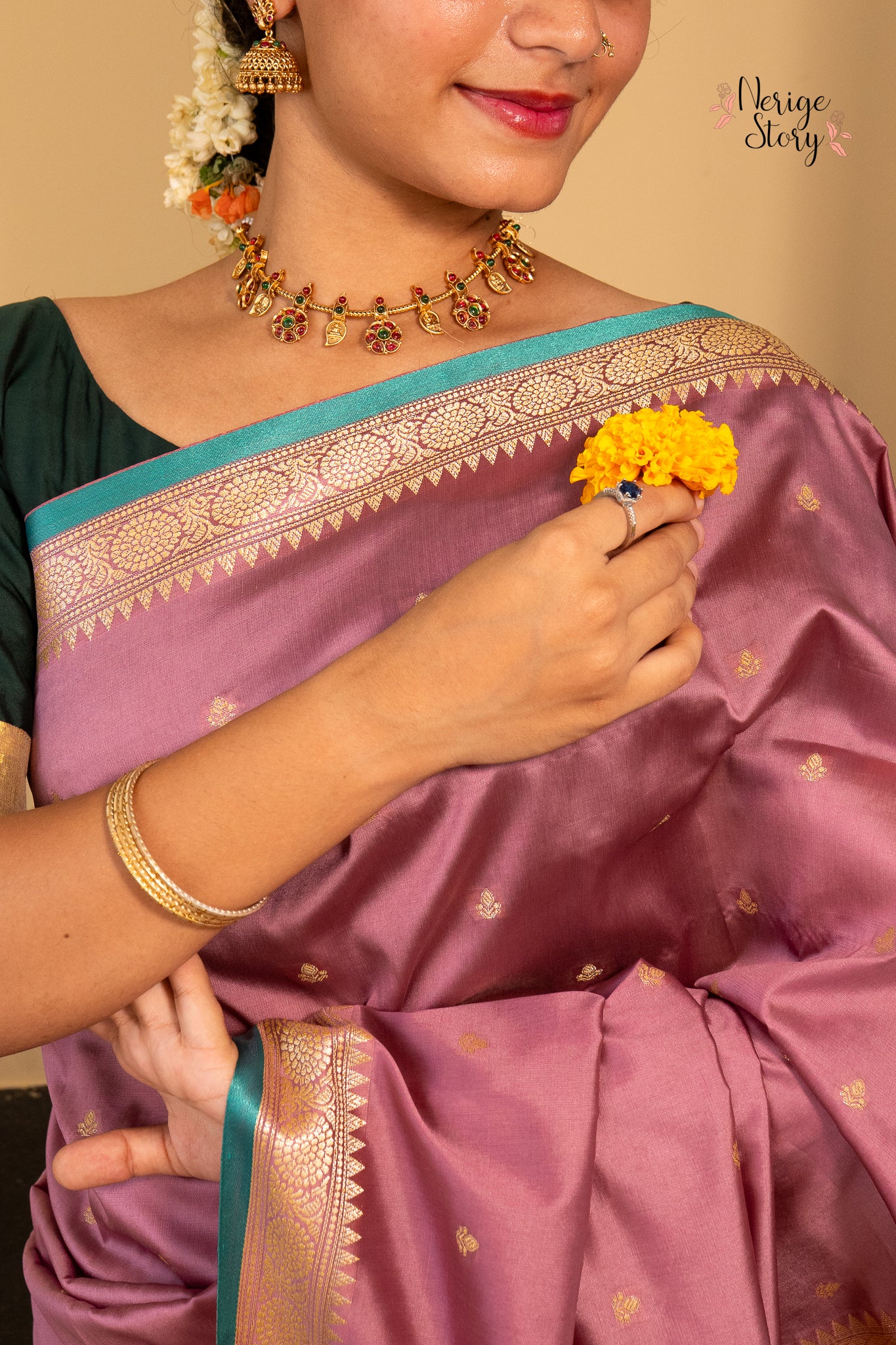 SUCHISMITA (सुचिस्मिता)