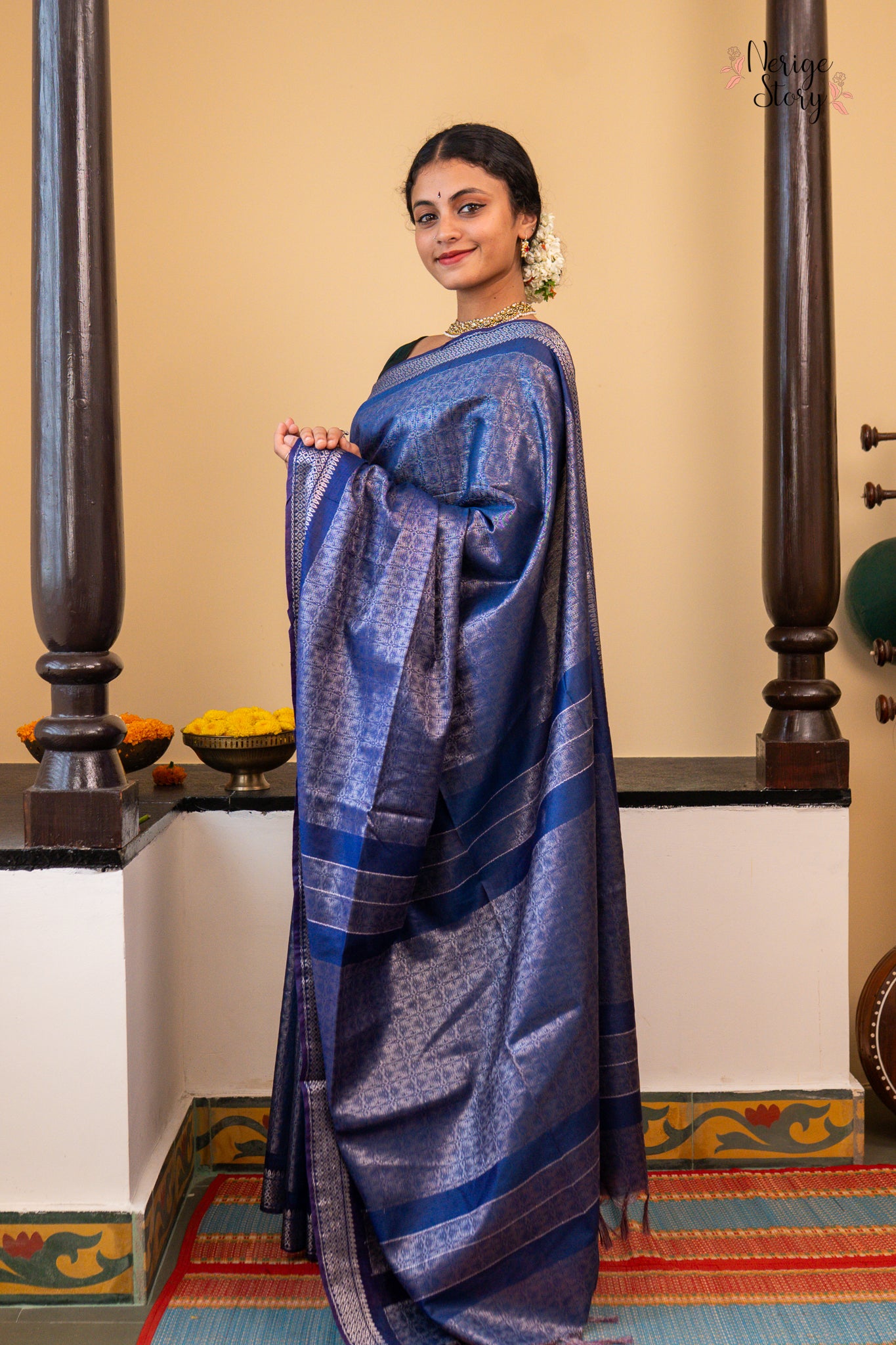 SUMANASA (सुमनसा)