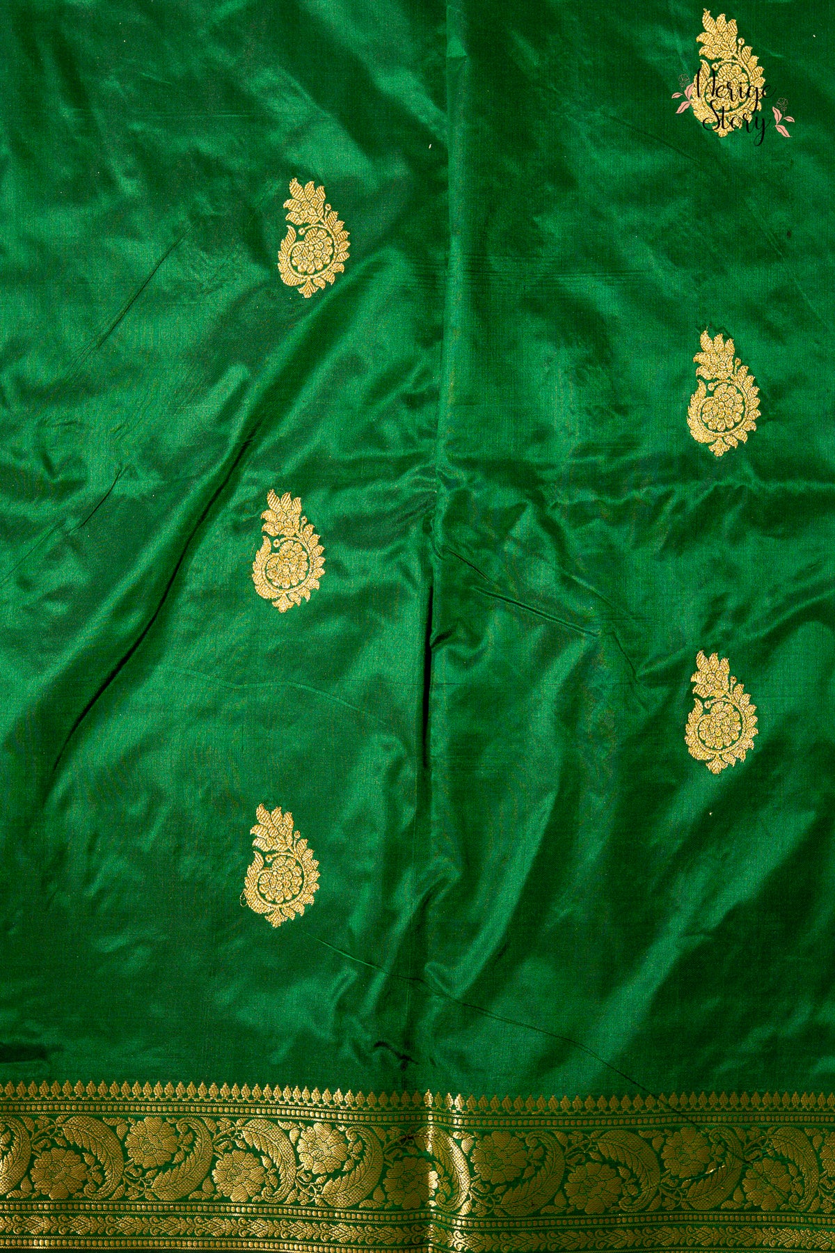HIRANYA (हिरण्या)