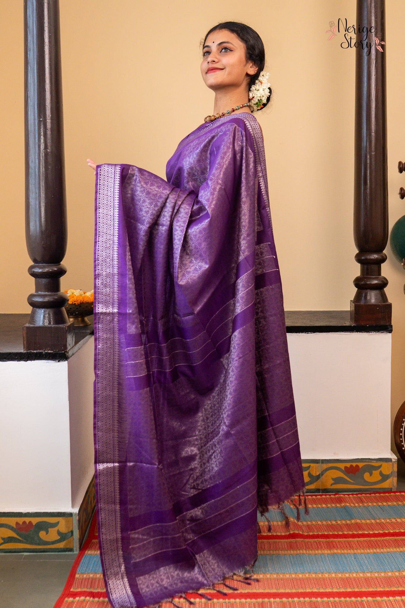KAMANJA (कमनजा)