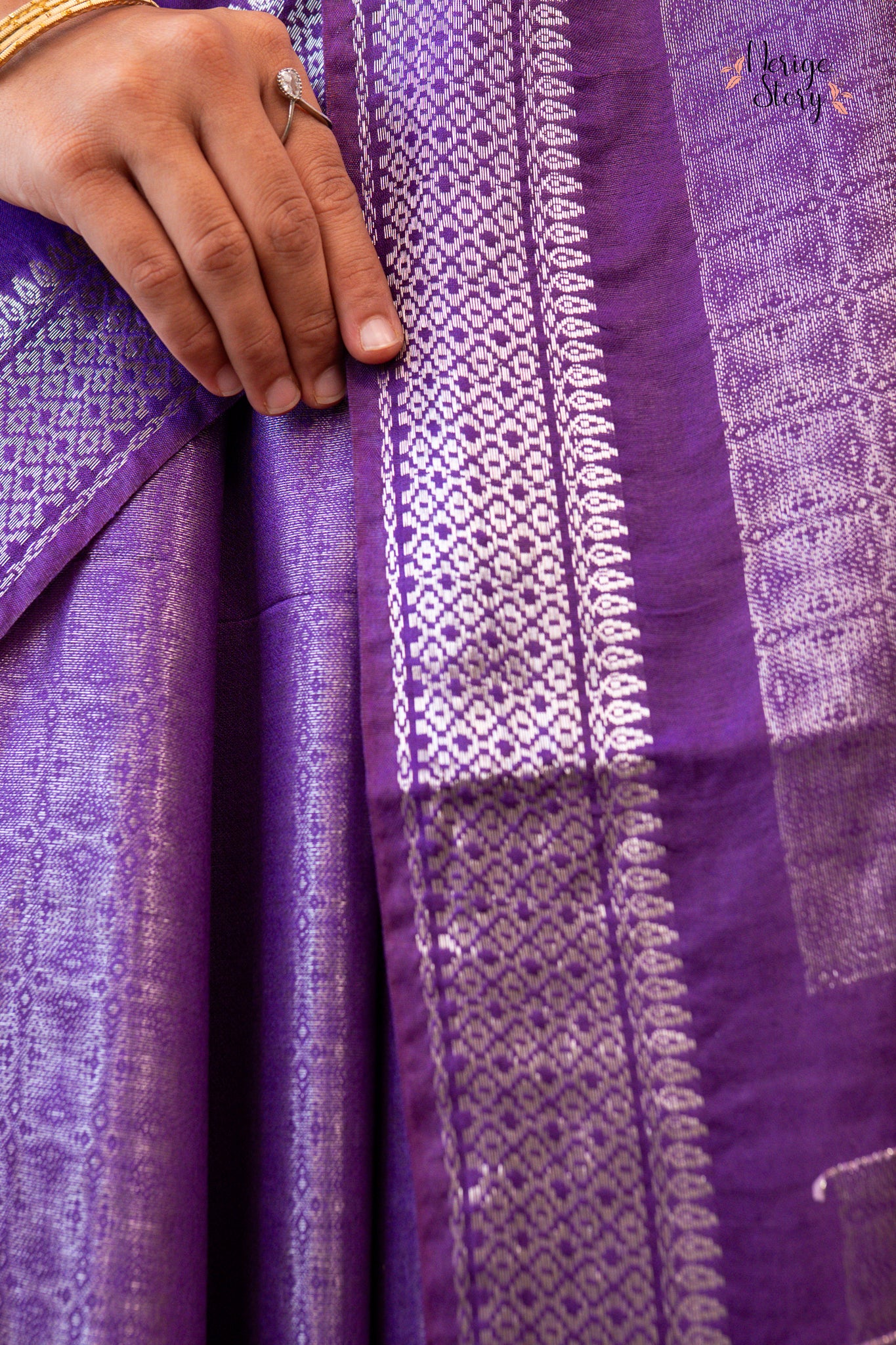 KAMANJA (कमनजा)