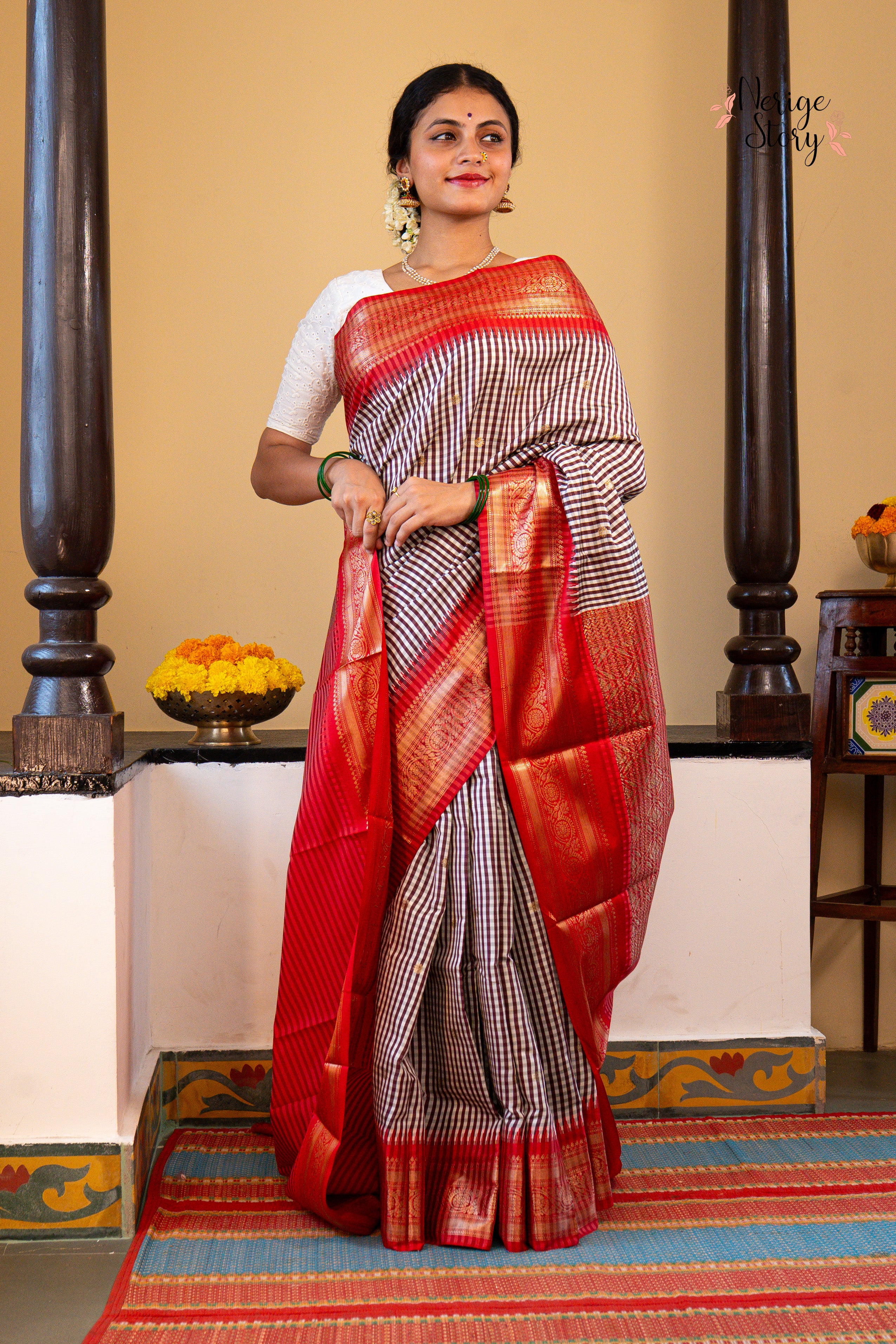 AKSHAINI (अक्षैणी)