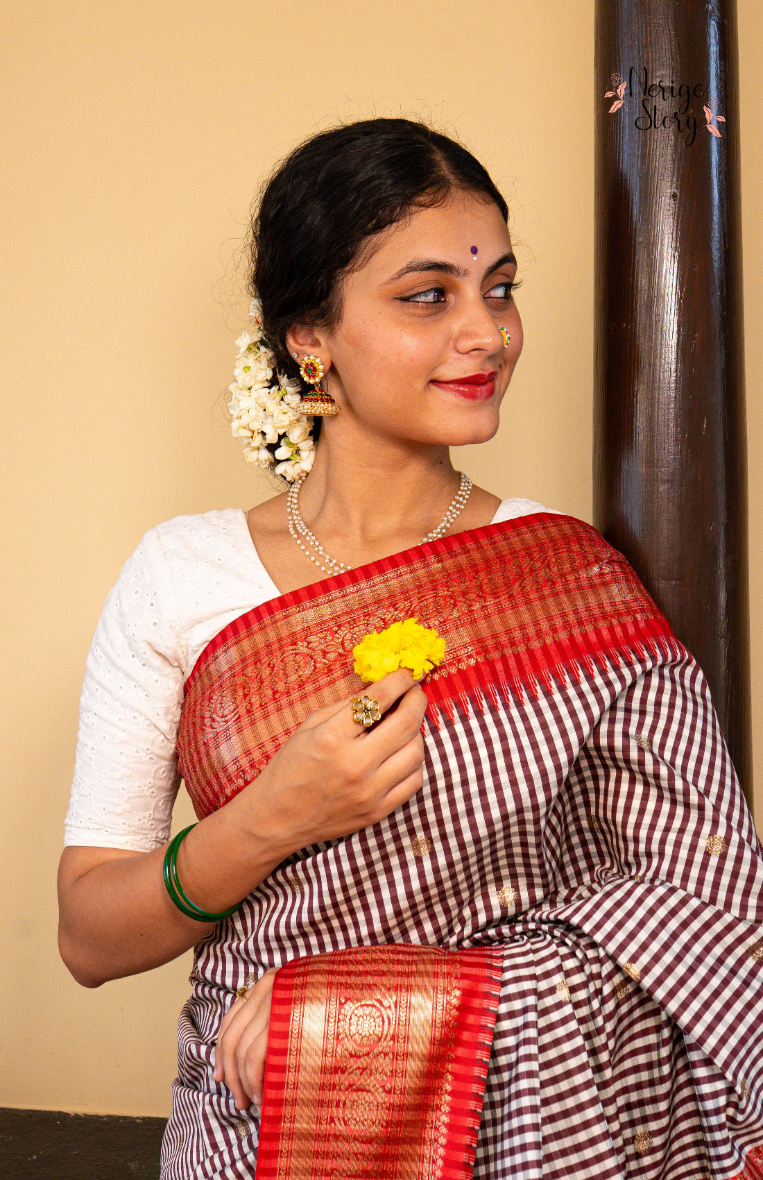 AKSHAINI (अक्षैणी)