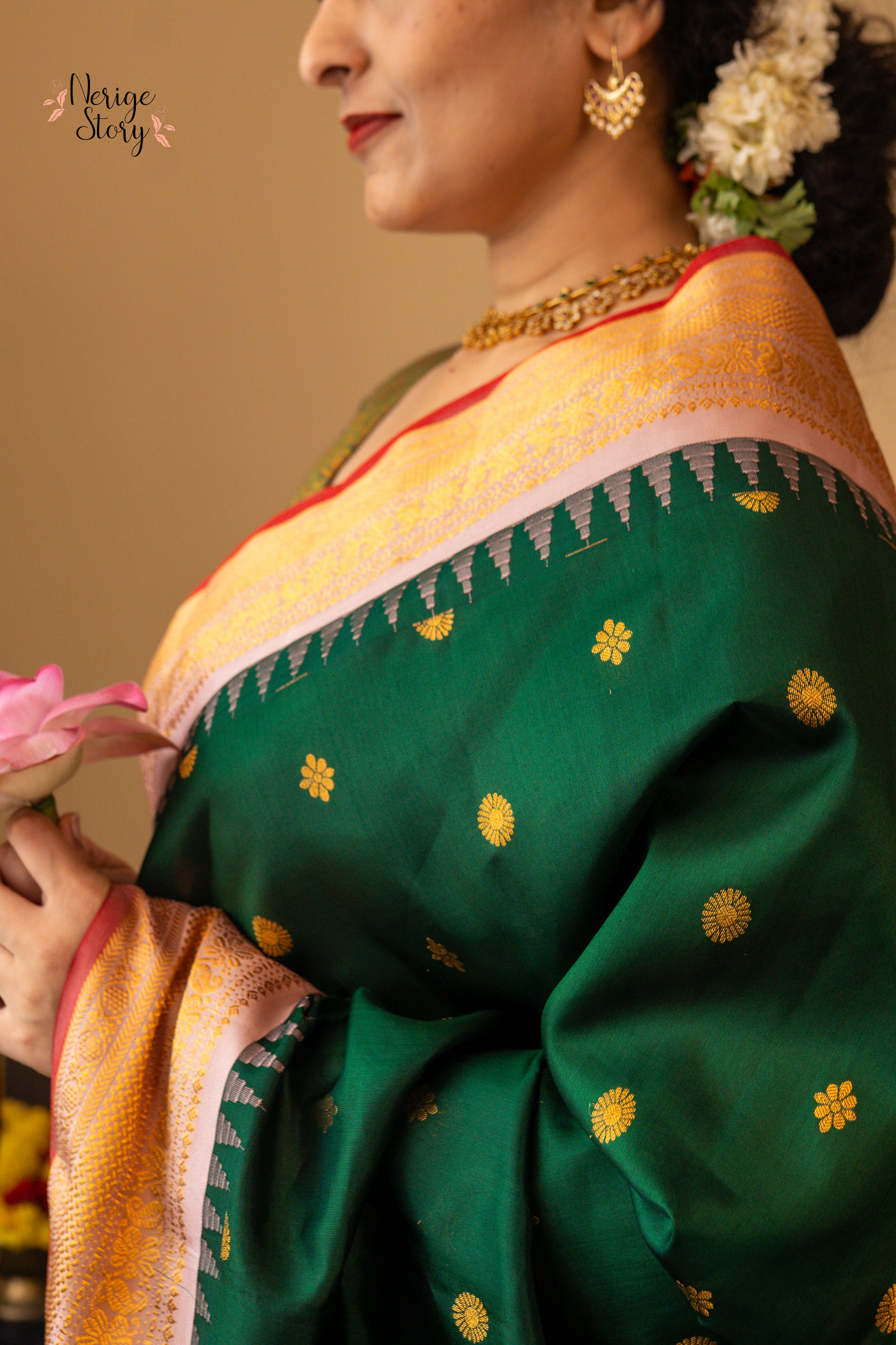 VARNIKA JYOTHI (వర్ణిక జ్యోతి)