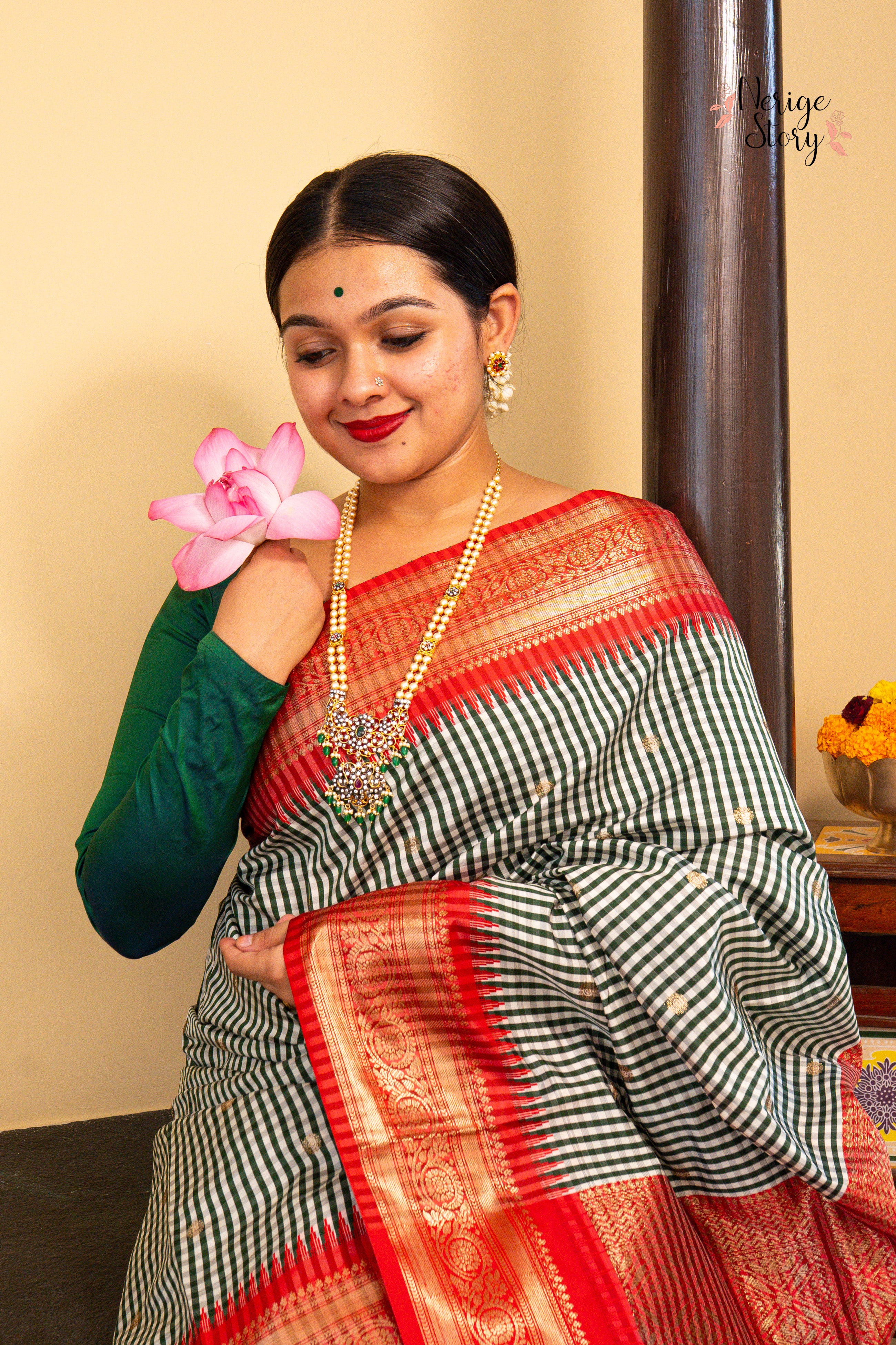 AKRITI (आकृति)
