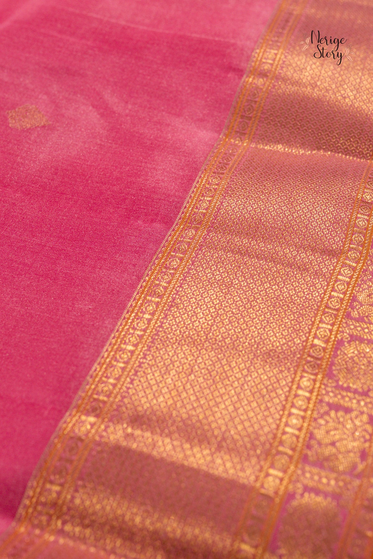 PARNIKA (பர்ணிகா)