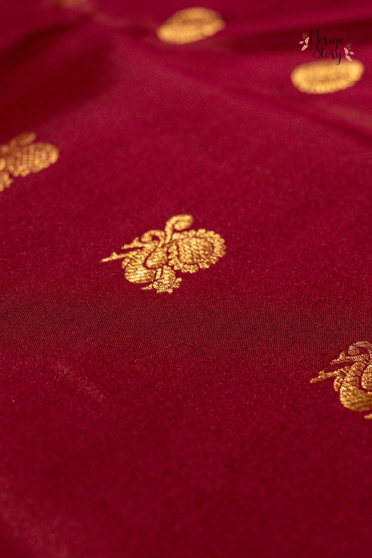 THAMARAI (தாமரை)