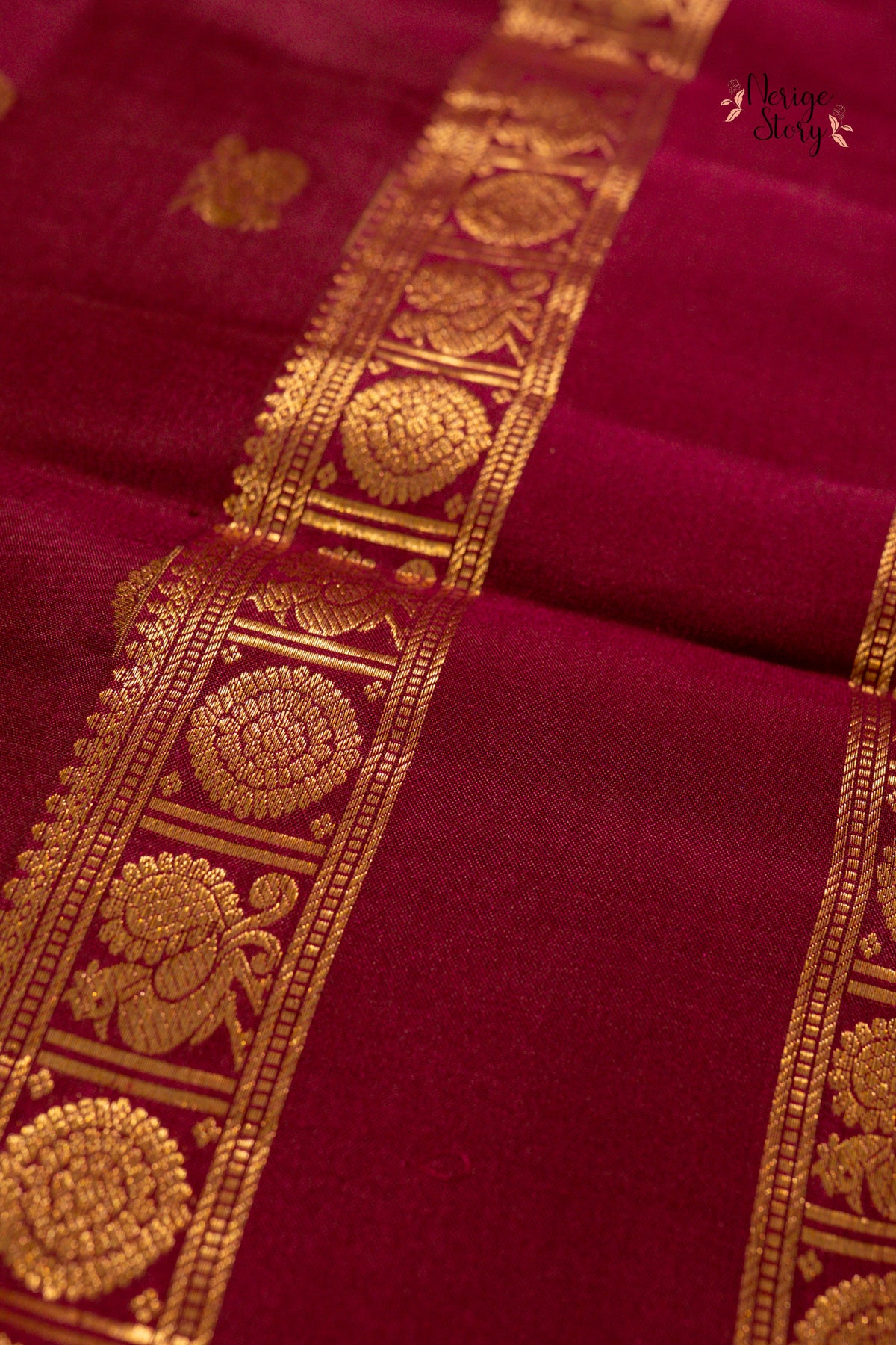 THAMARAI (தாமரை)