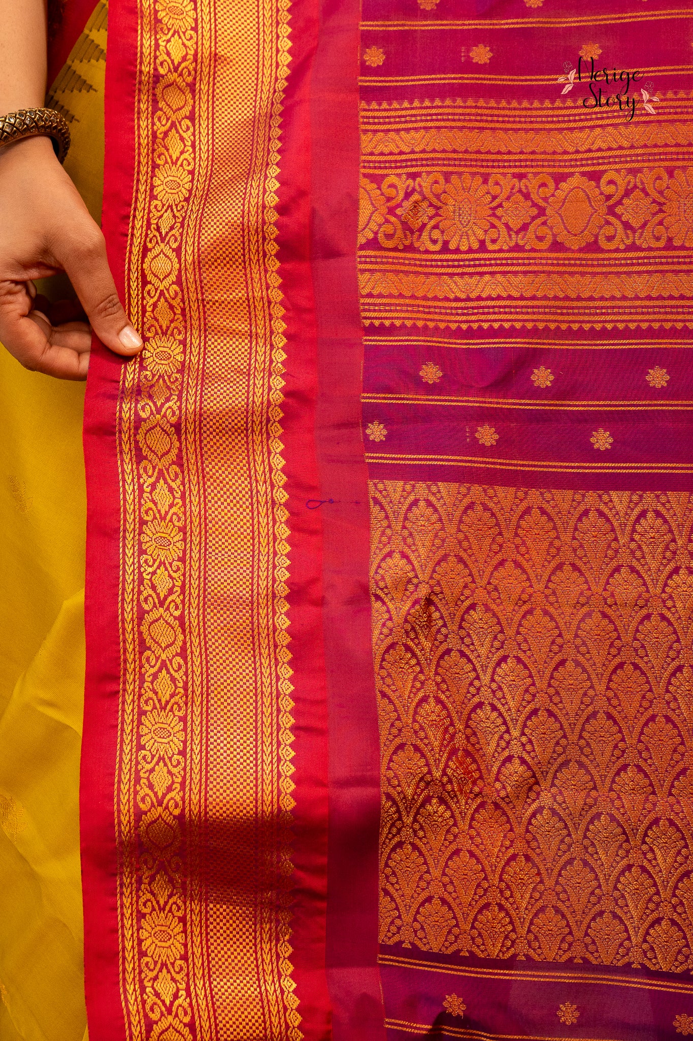ALAMELU (అలమేలు)