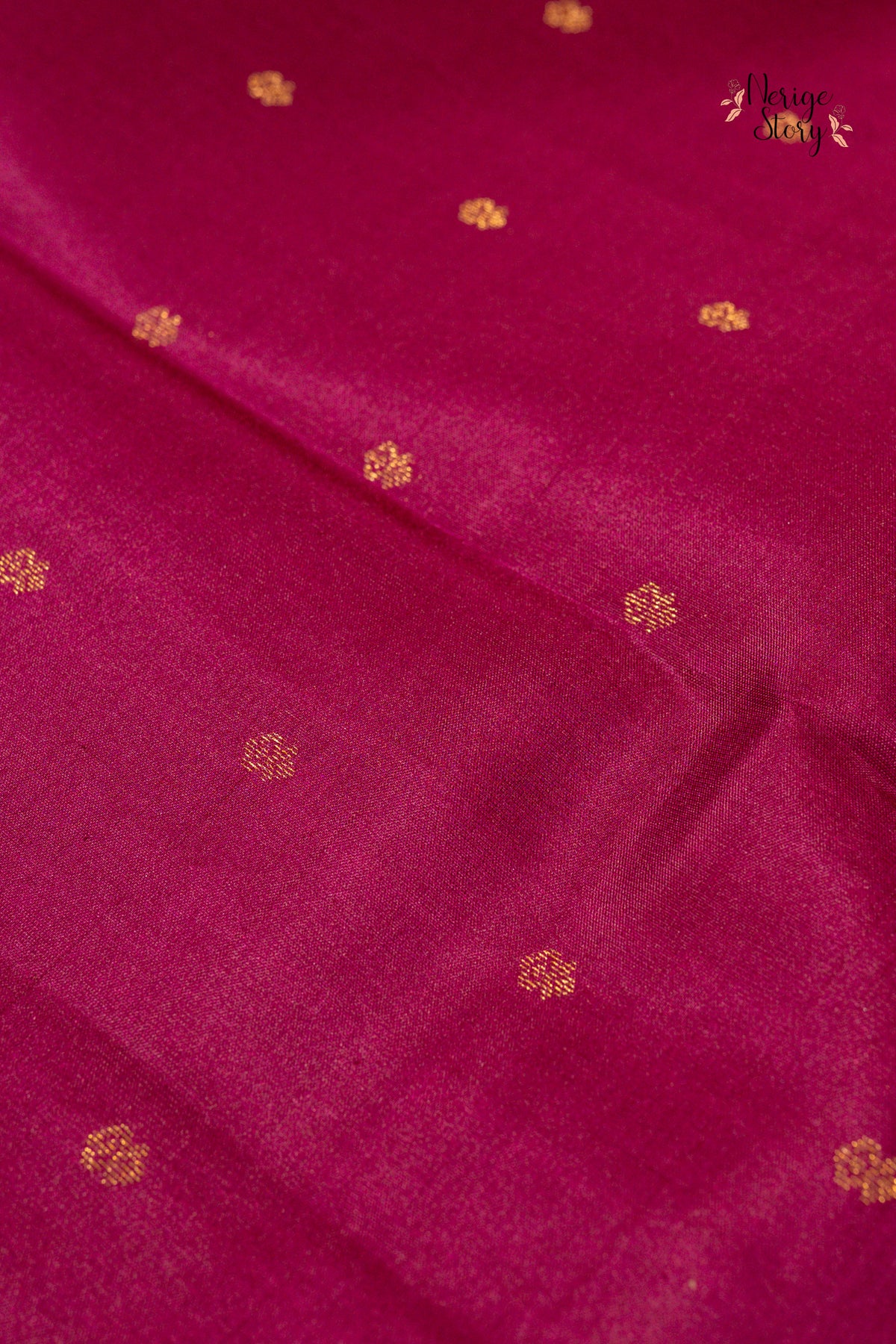 KANAKAMBARI (ಕನಕಾಂಬರಿ)