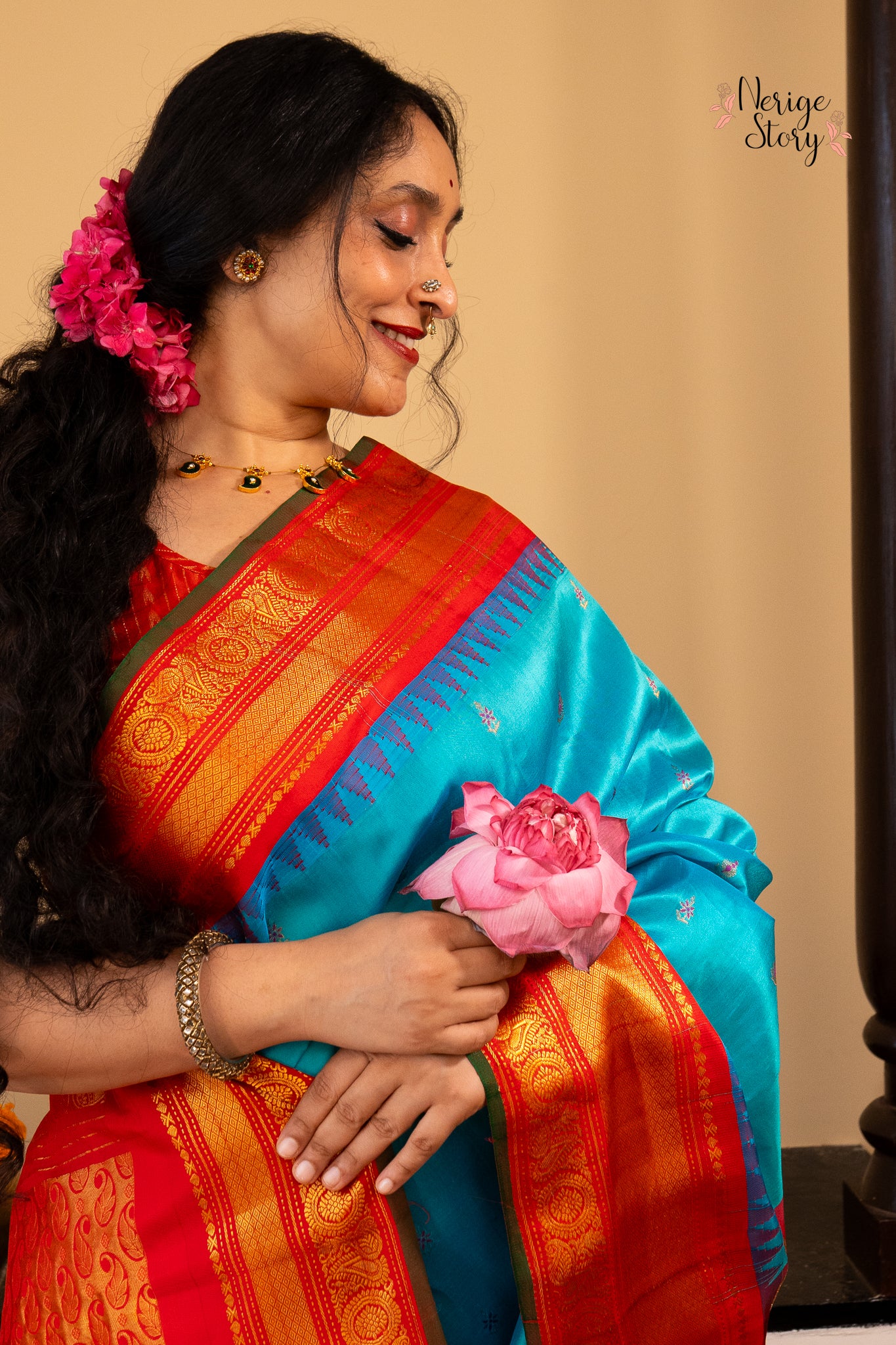 EKAVALI (ఏకావళి)
