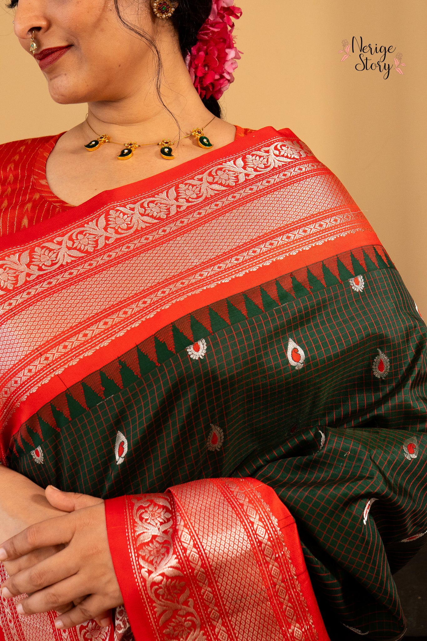 AMBUJAKSHI (అంబుజాక్షి)